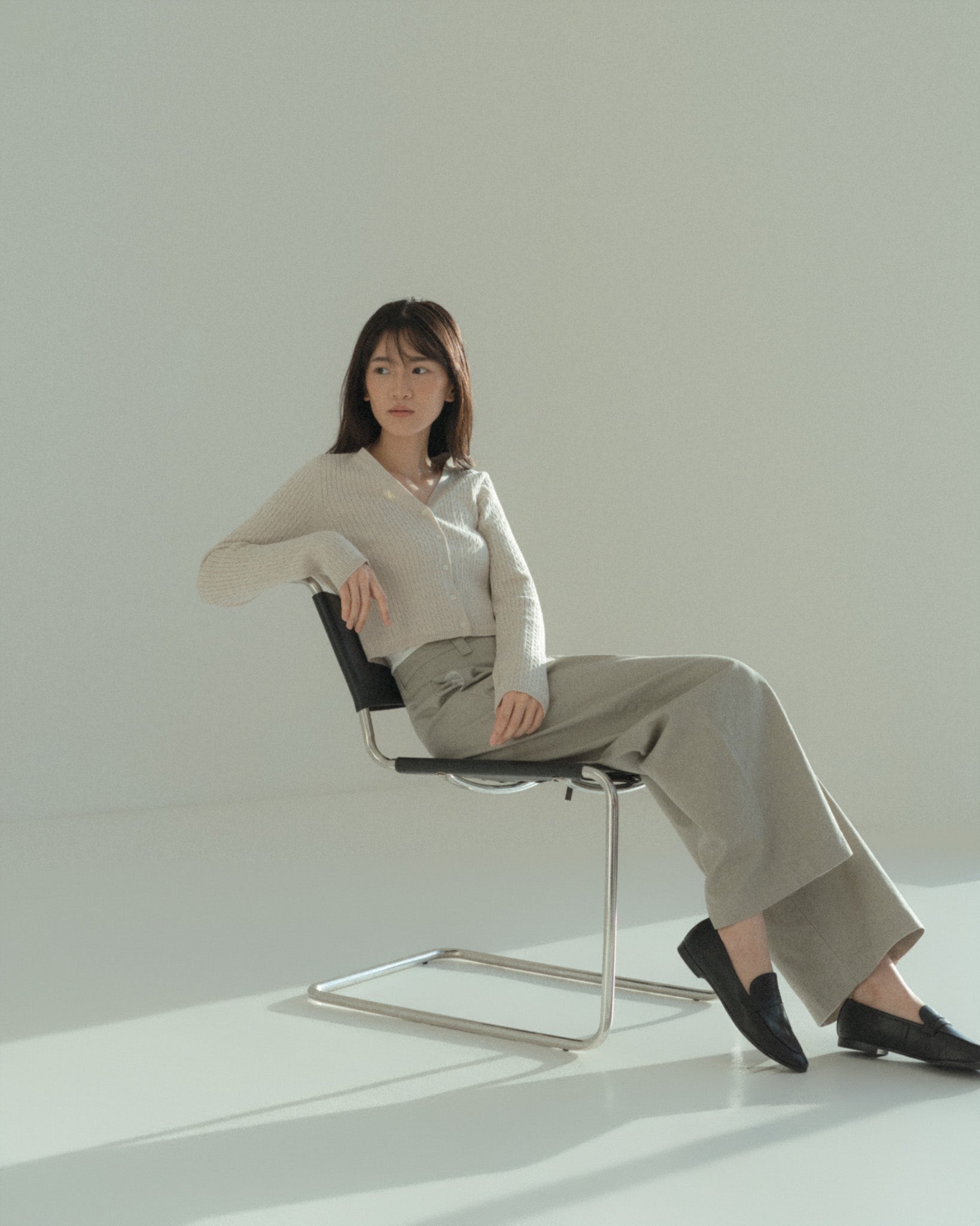 Studio Barrel Trousers