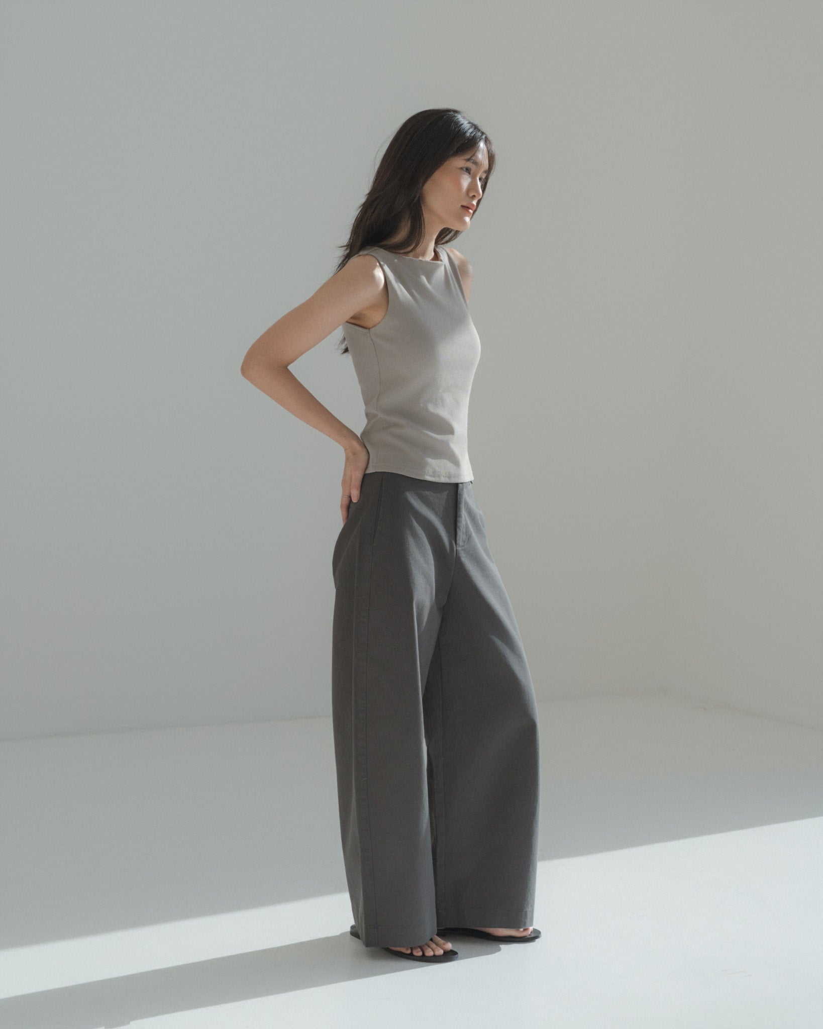 Studio Barrel Trousers