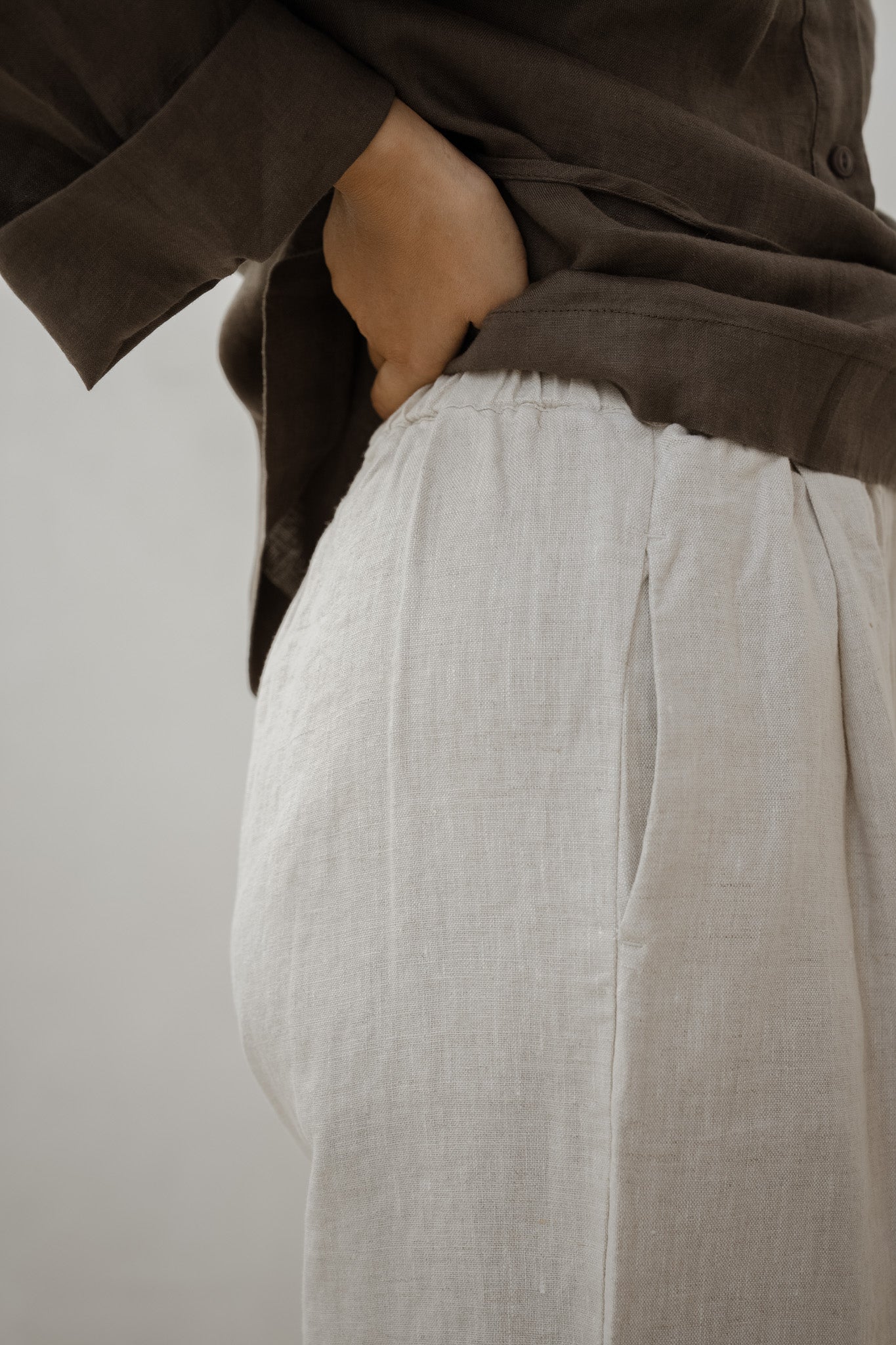 Float Linen Trousers