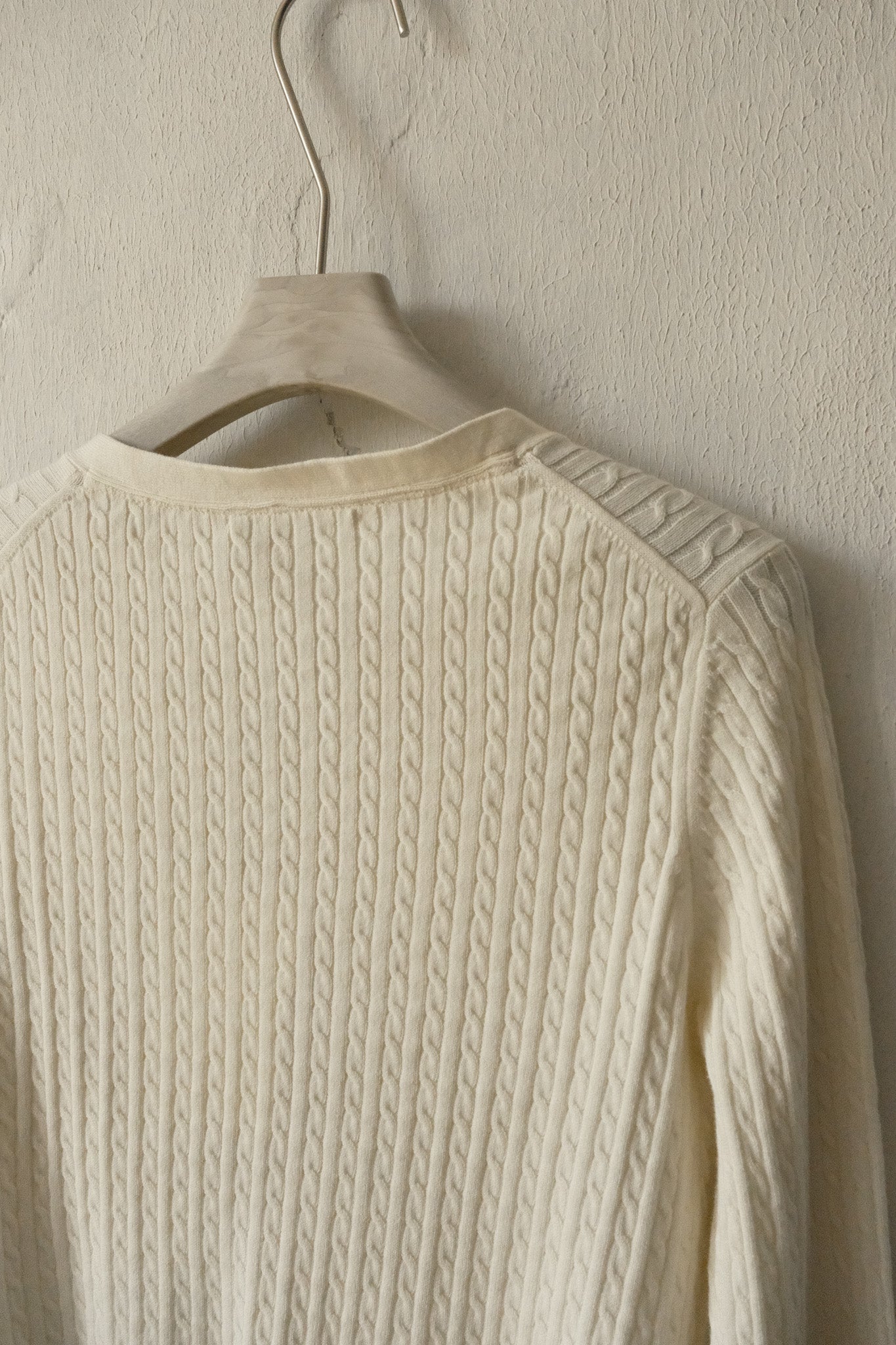 Cropped Knit Cardigan