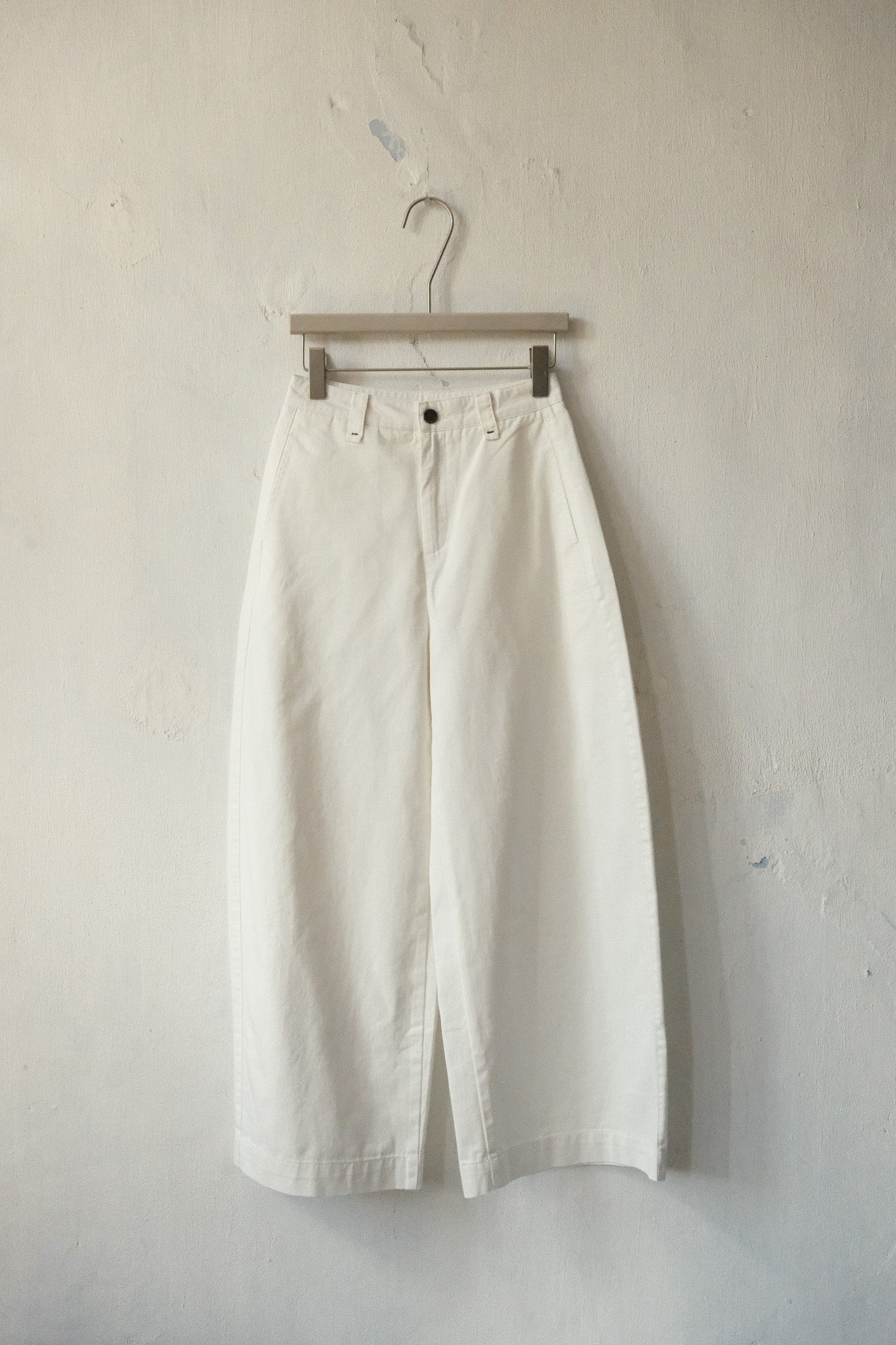 Studio Barrel Trousers