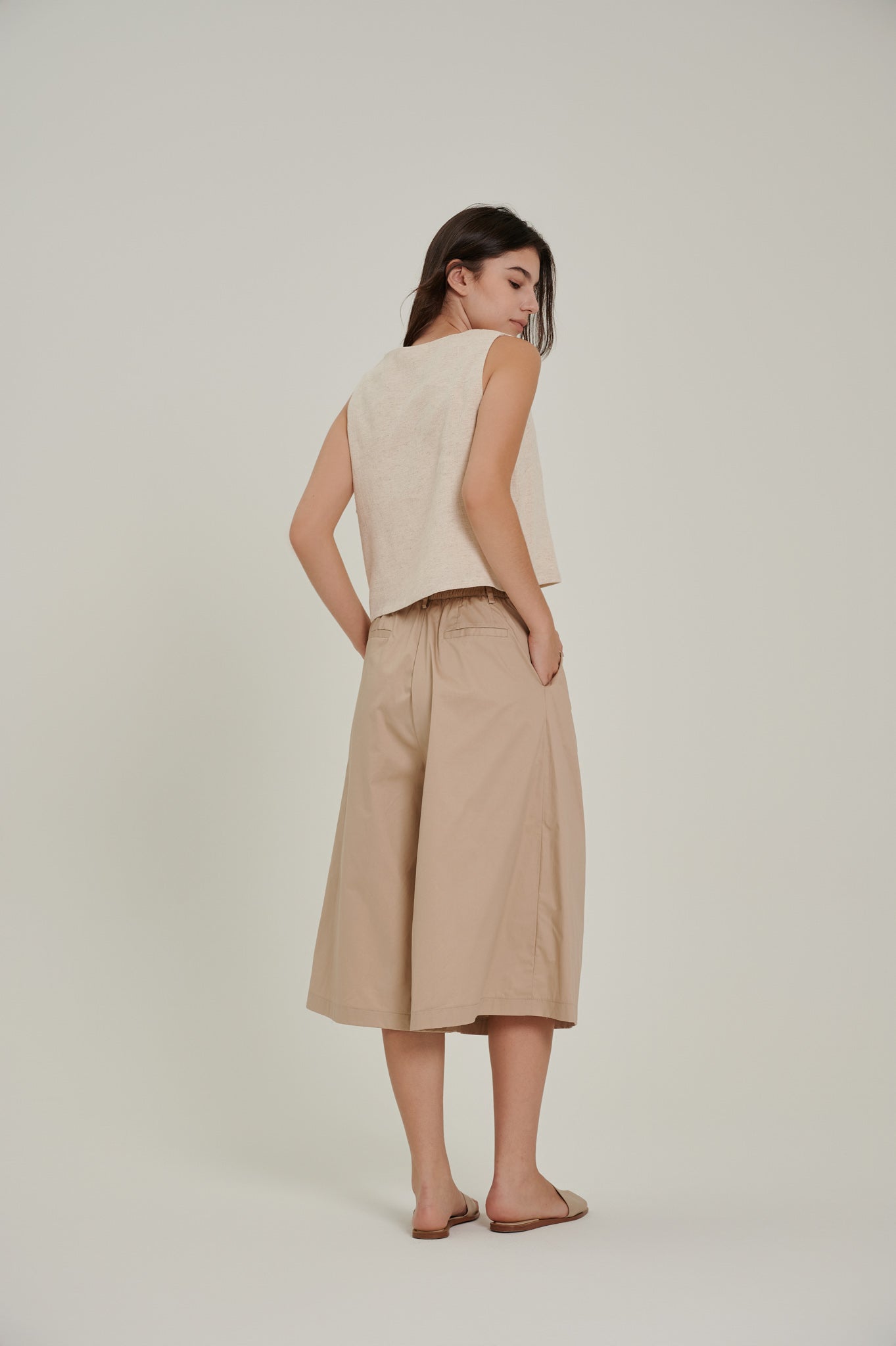 V Neck Linen Crop Top