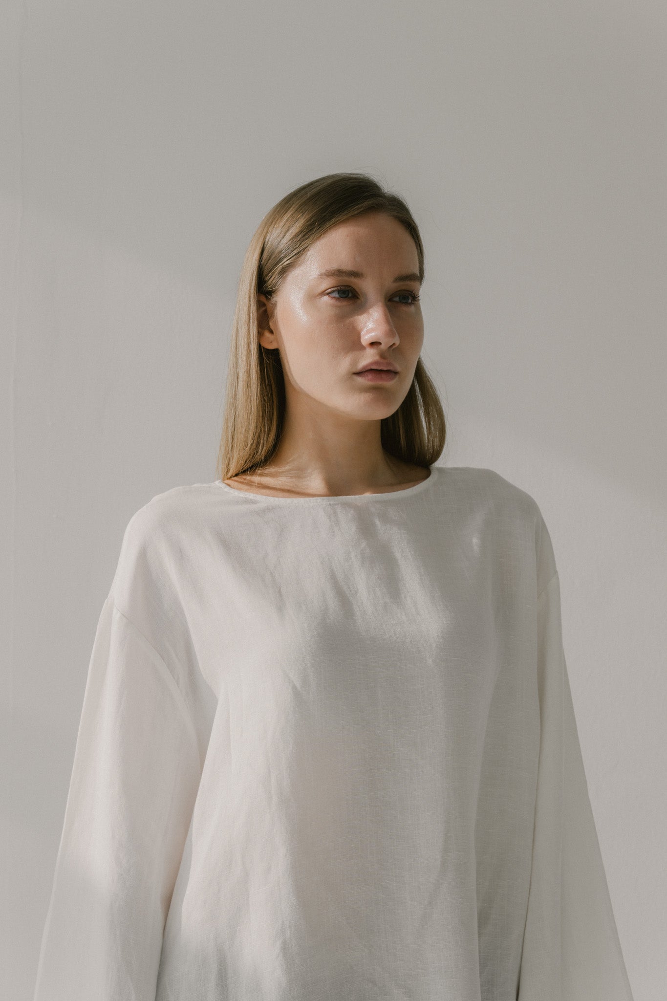 Flare Sleeve Linen Top