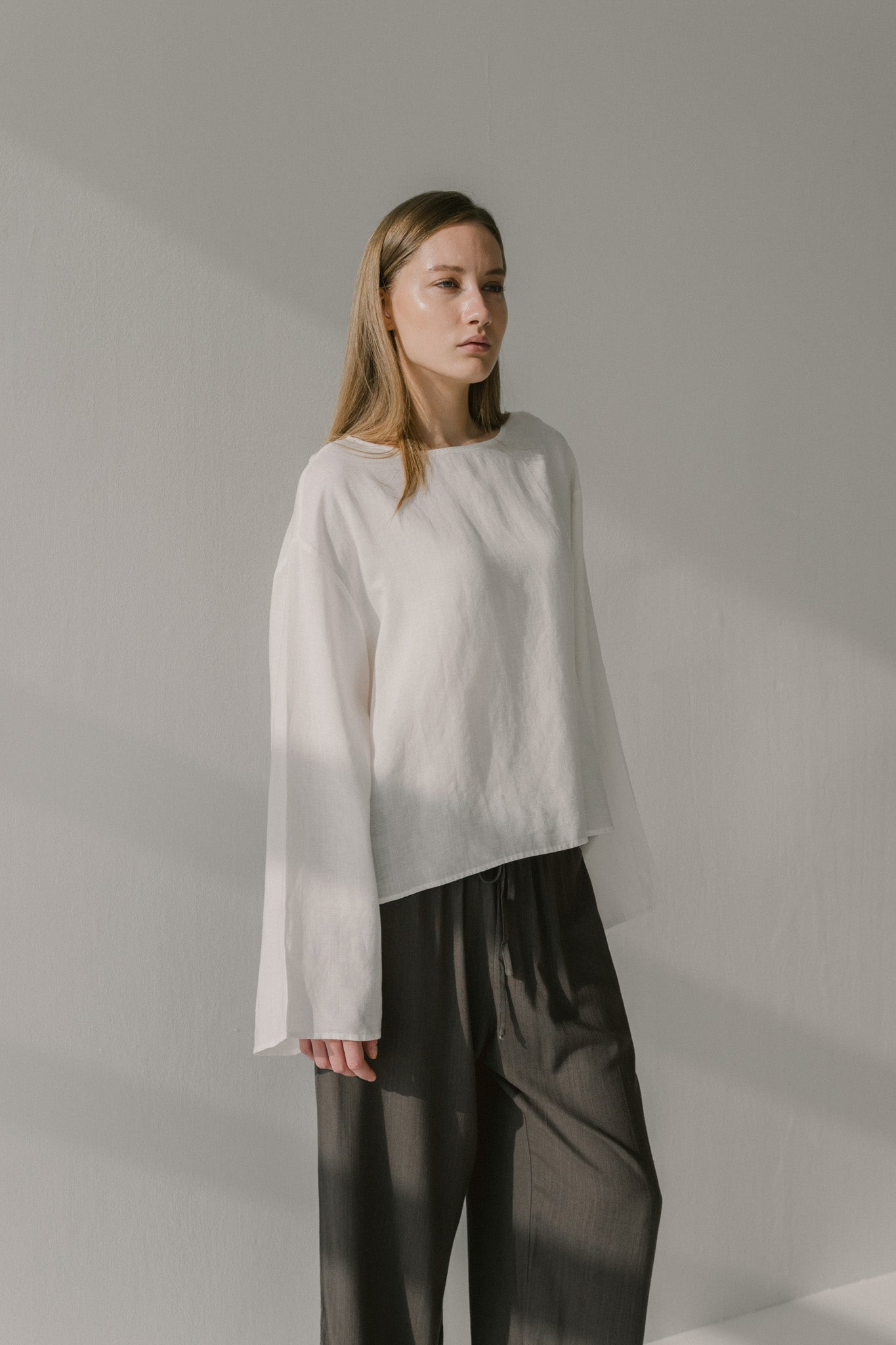 Flare Sleeve Linen Top