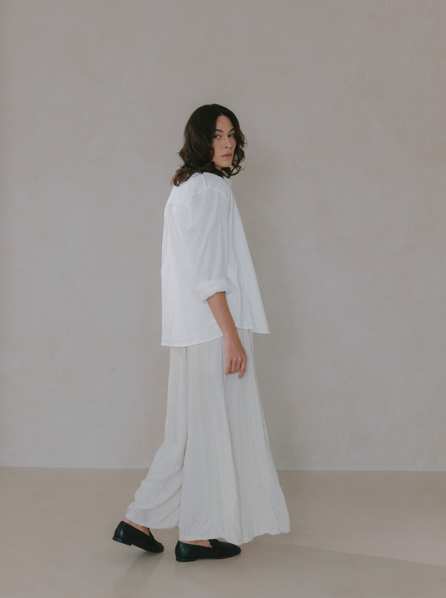 Pleated Linen Flare Palazzo