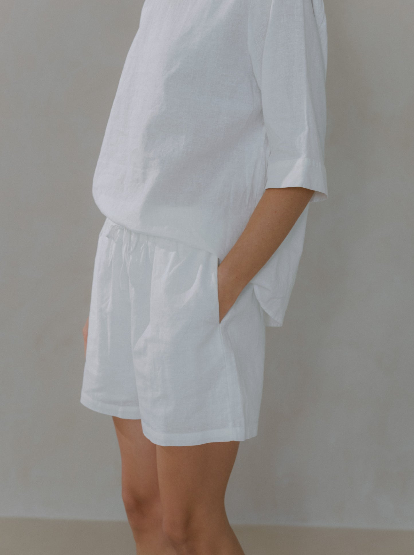 Basic Linen Shorts