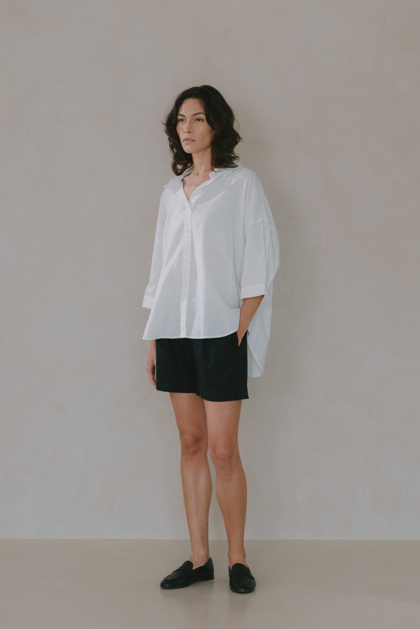 Basic Linen Shorts