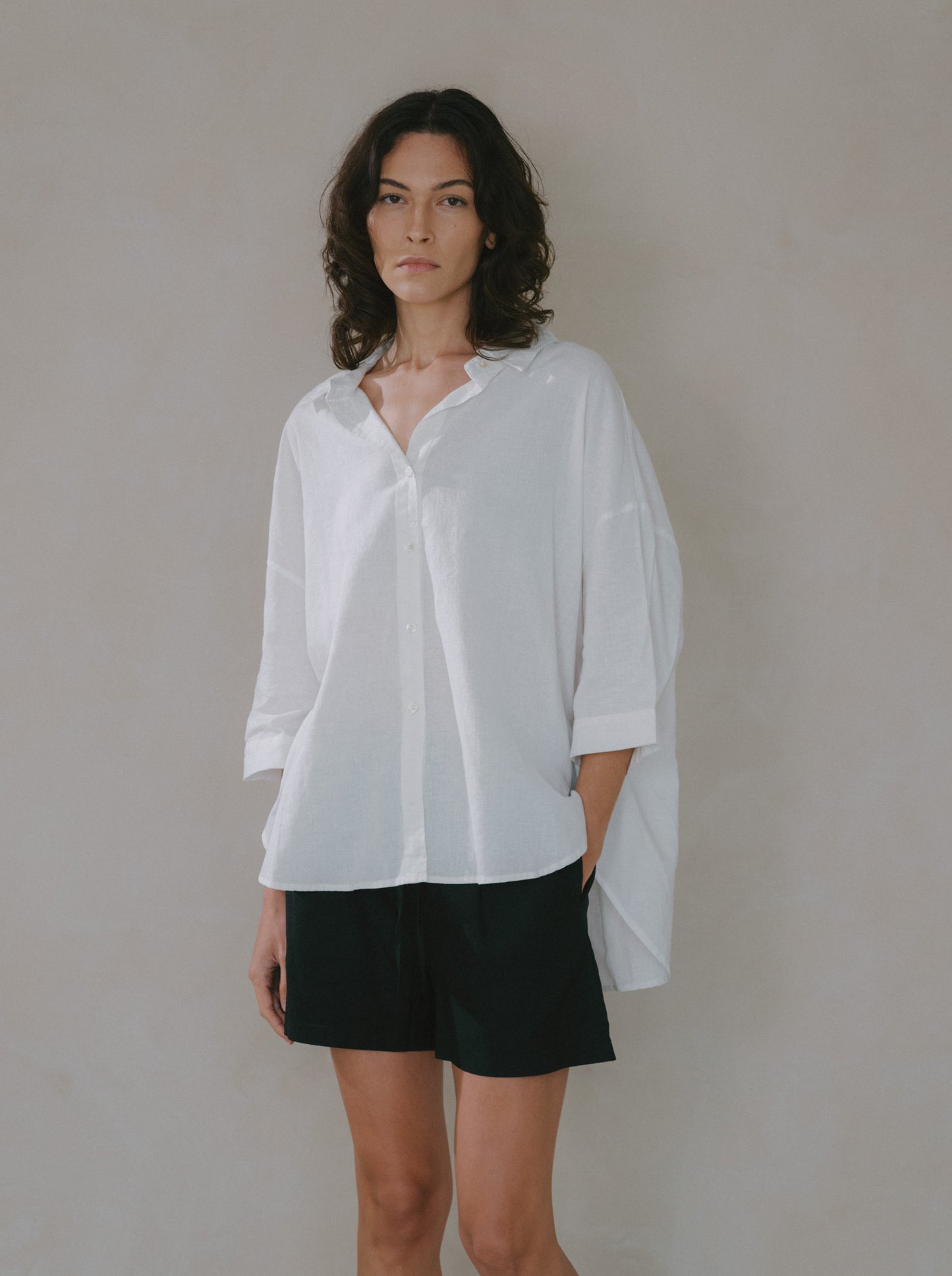 Basic Linen Shorts
