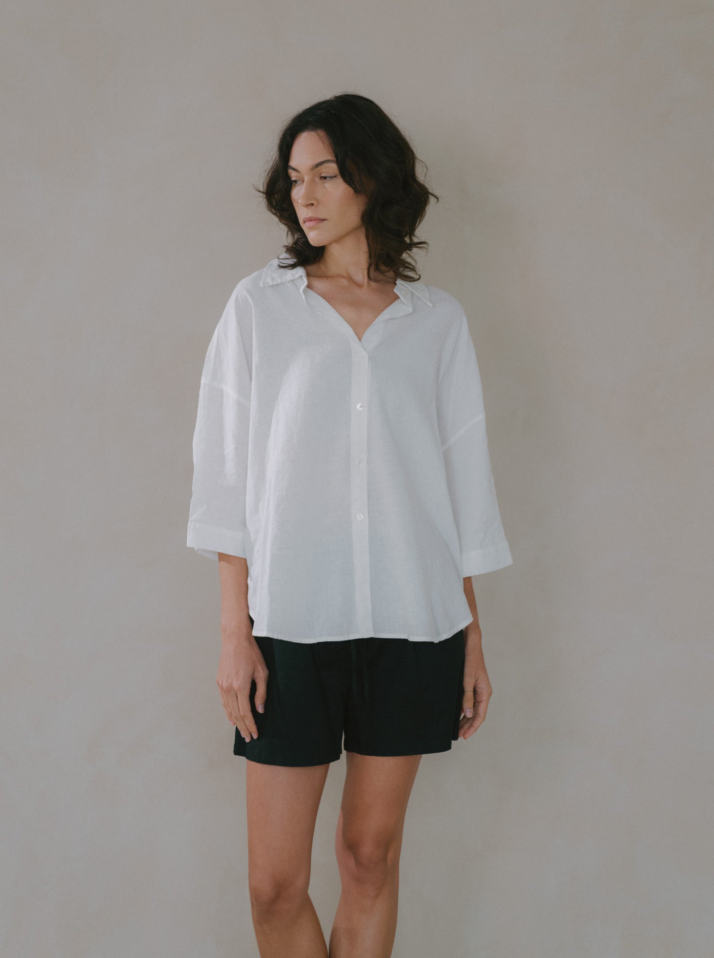 Basic Linen Shorts