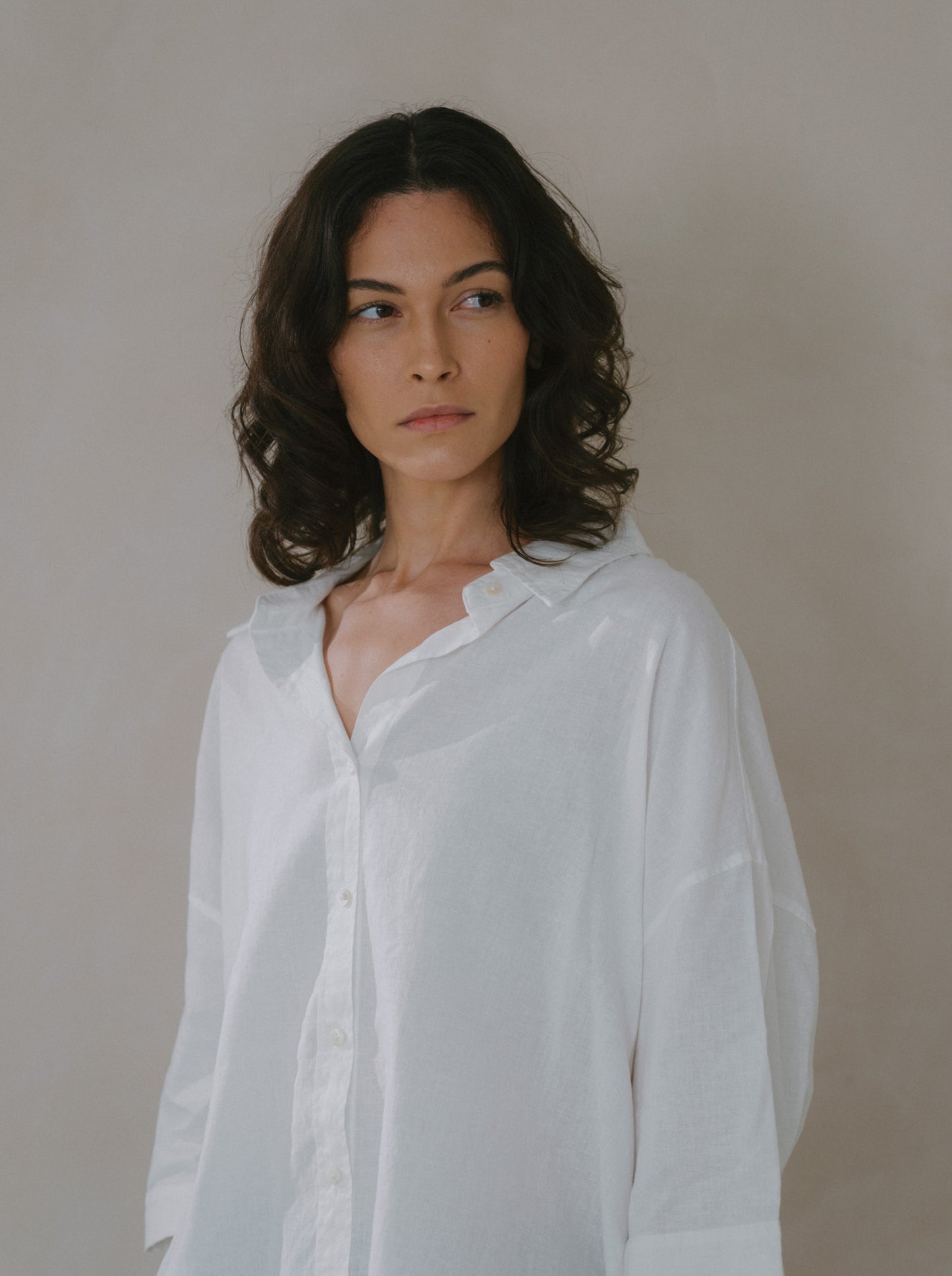 Basic Linen Shorts
