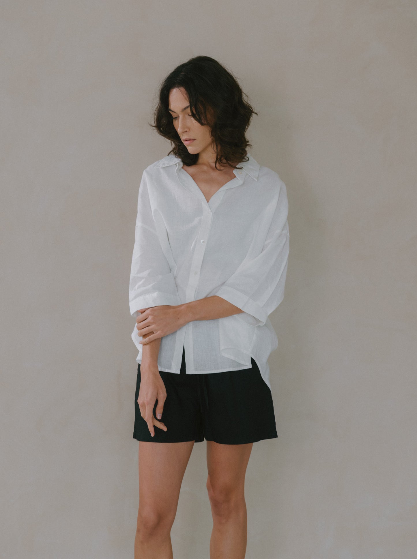 Basic Linen Shorts