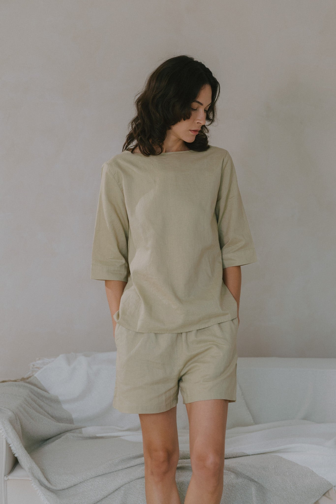 Basic Linen Shorts