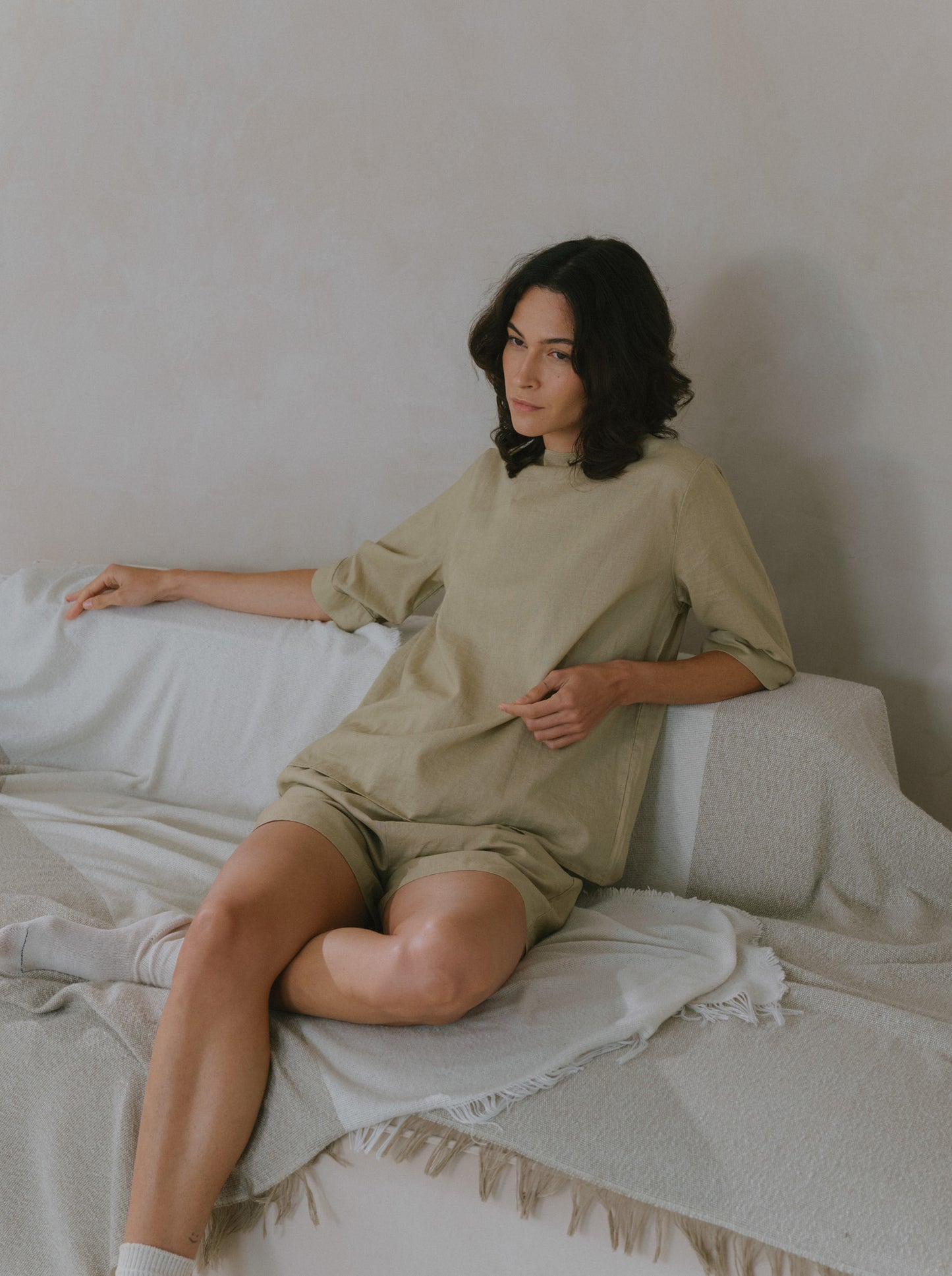 Basic Linen Shorts