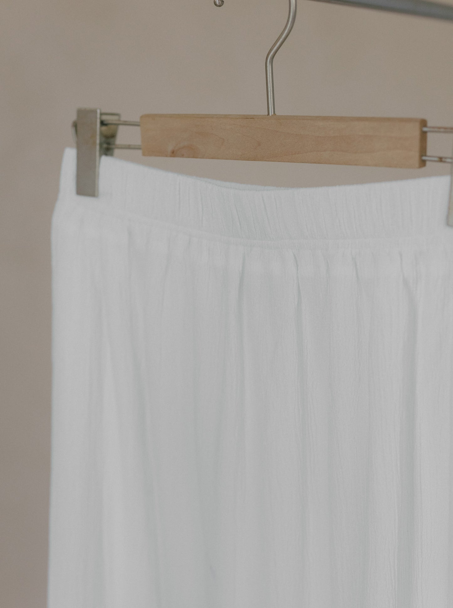 Pleat Elasticated Midi Skirt