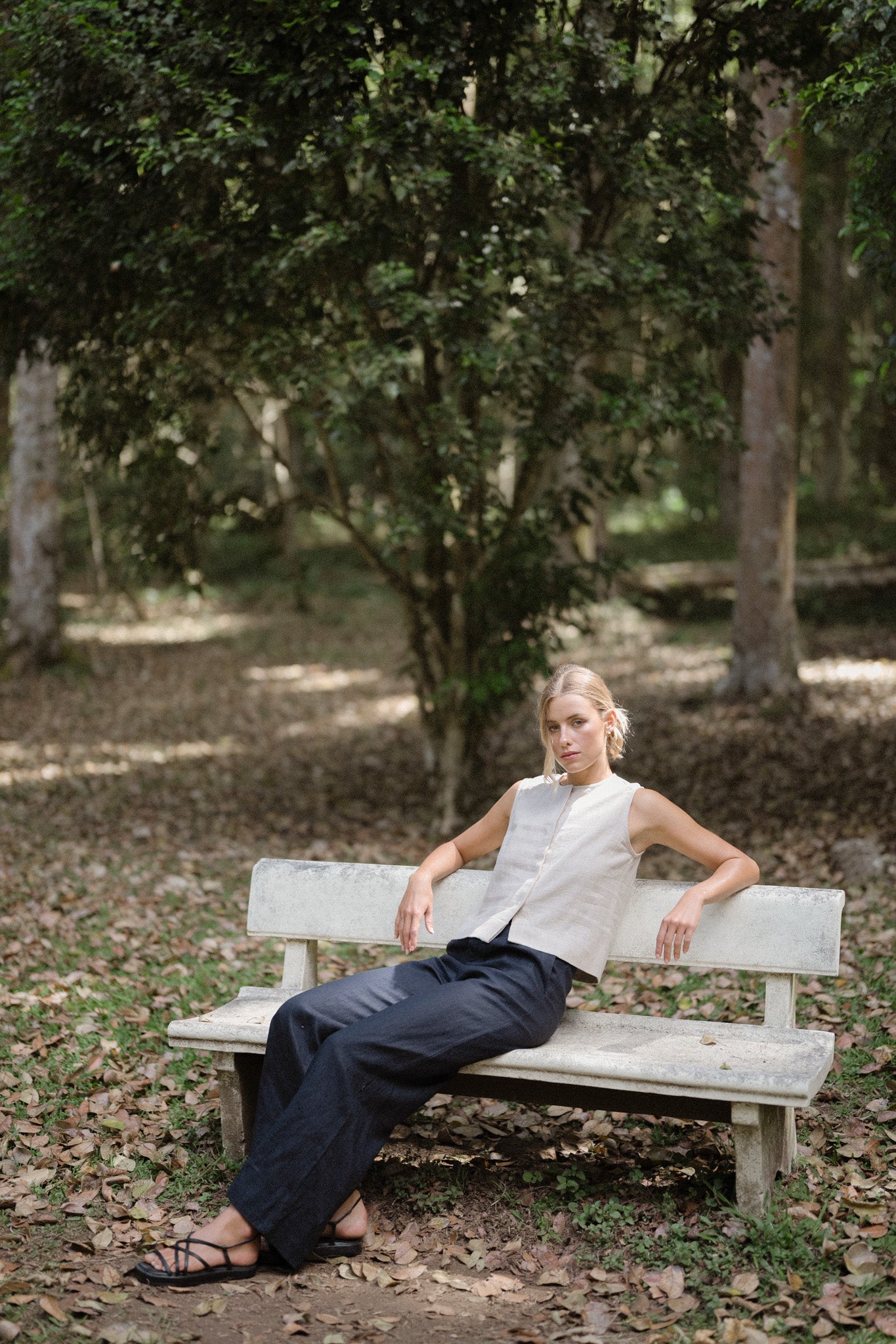 Sleeveless Linen Top