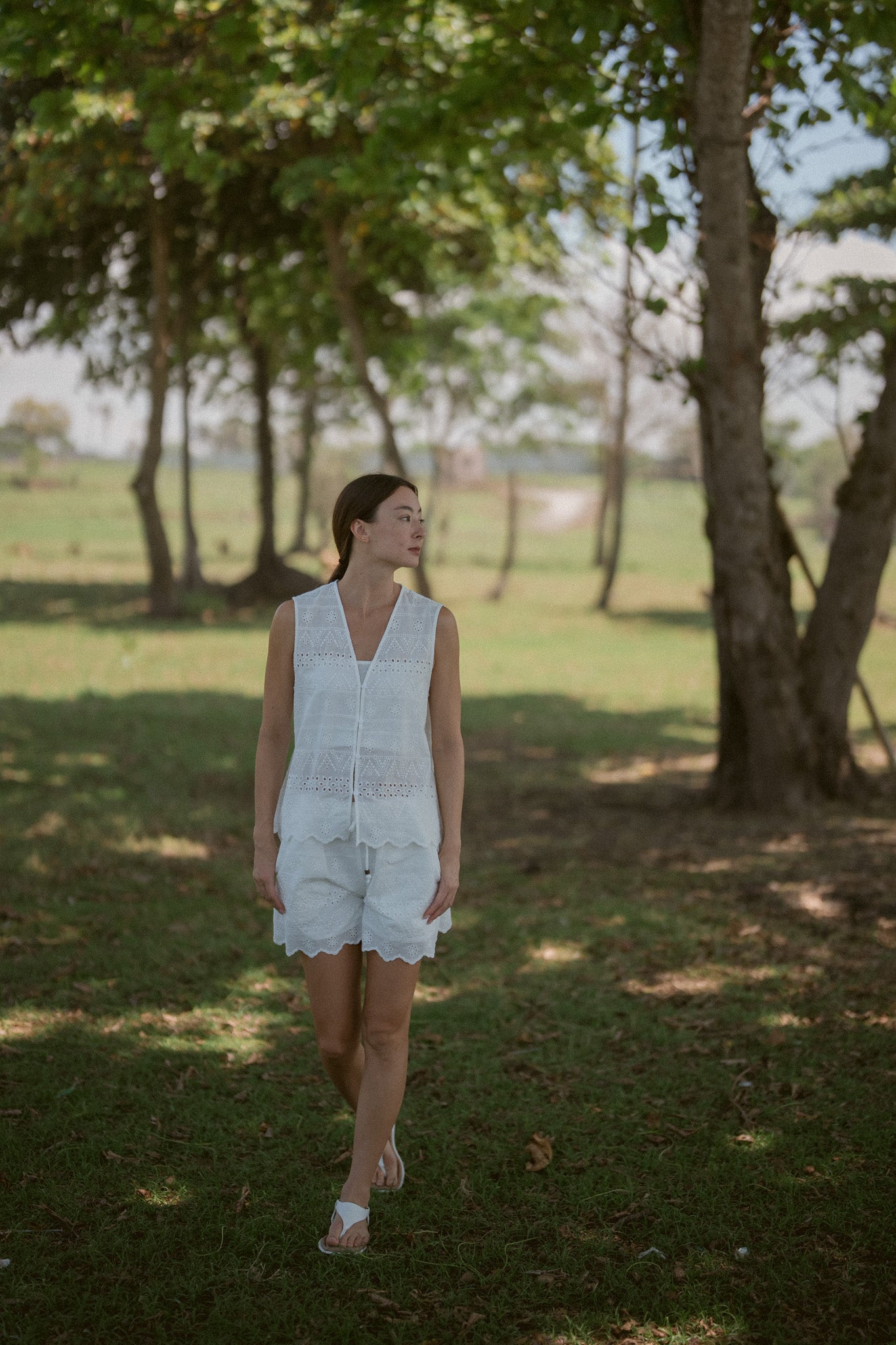 Embroidery Cotton Vest