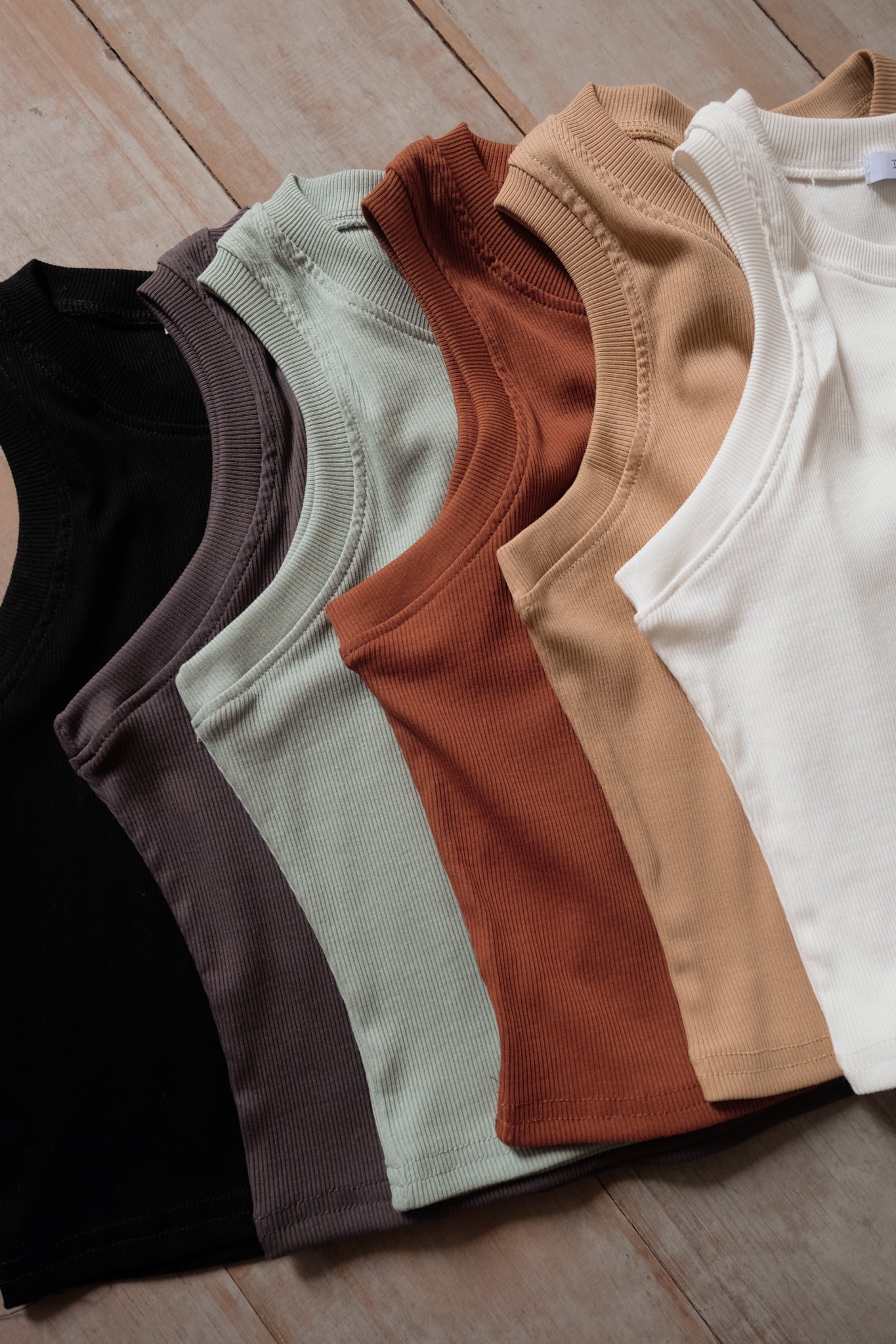 Basic Crop Tee