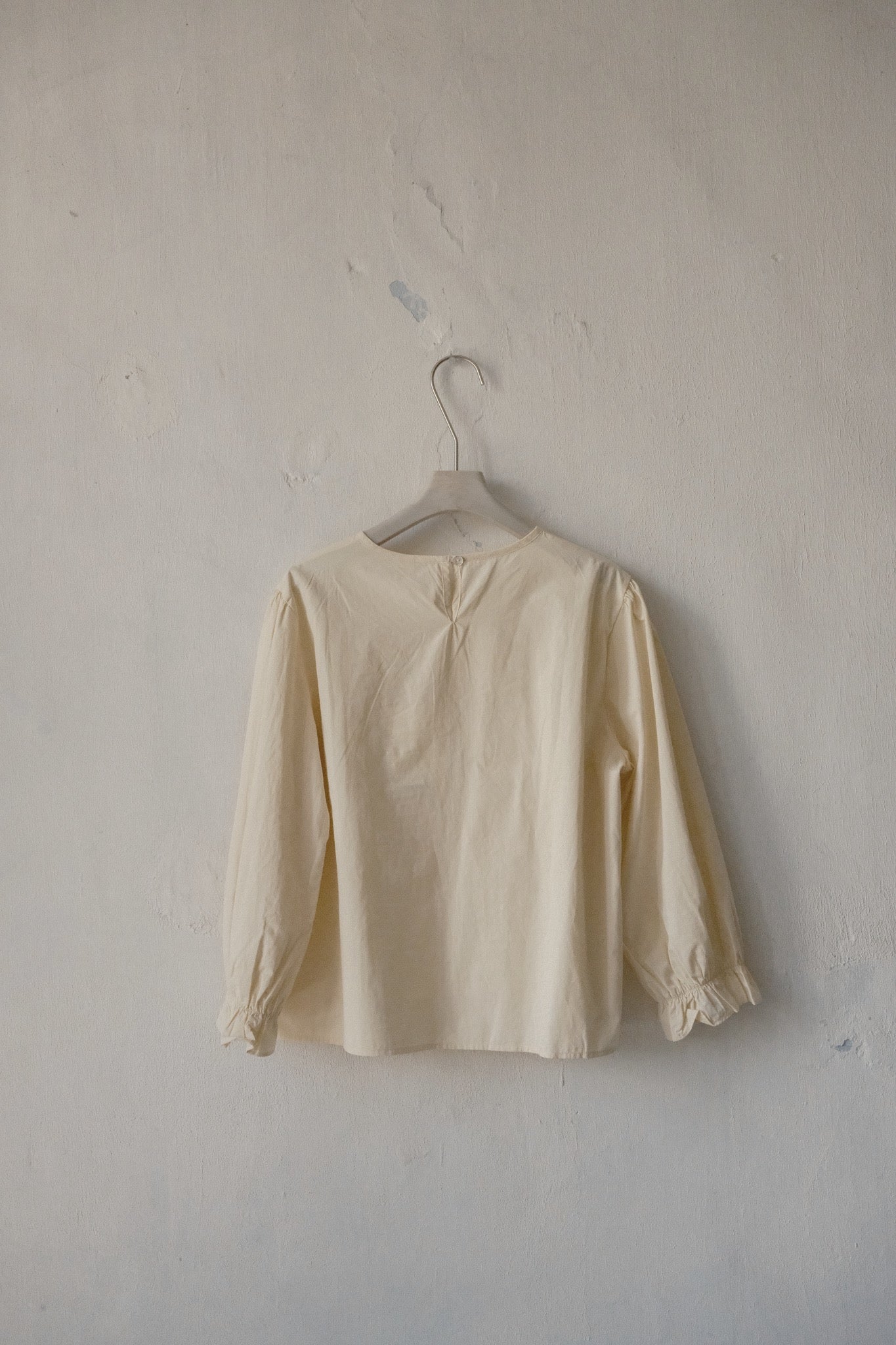 Lace Trim Long Sleeve Blouse