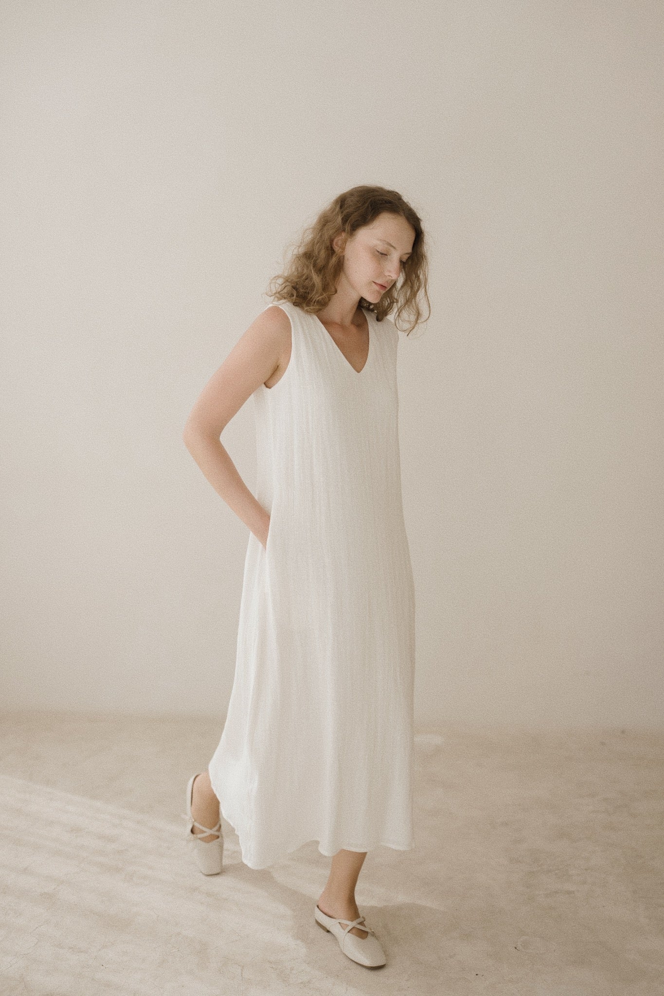 Vega Linen Dress