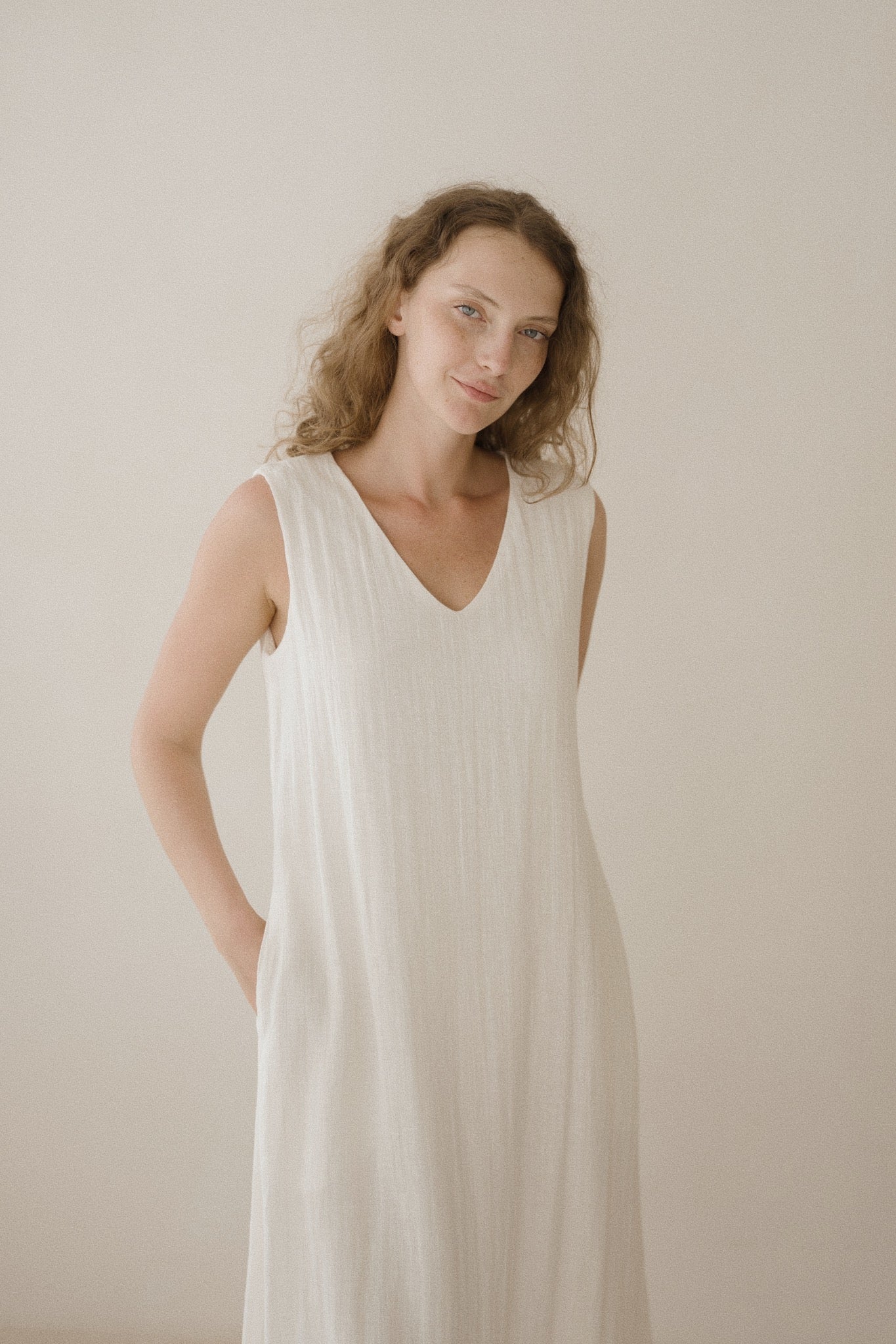 Vega Linen Dress