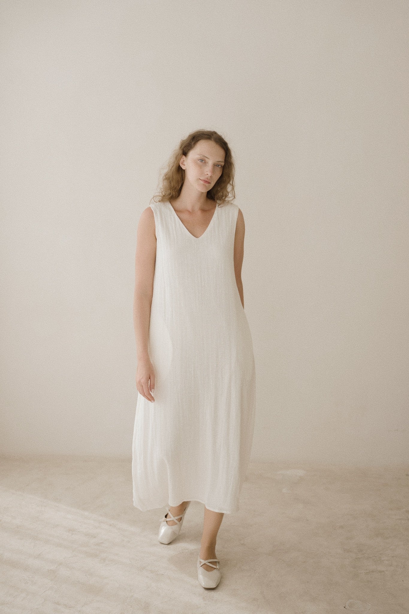 Vega Linen Dress