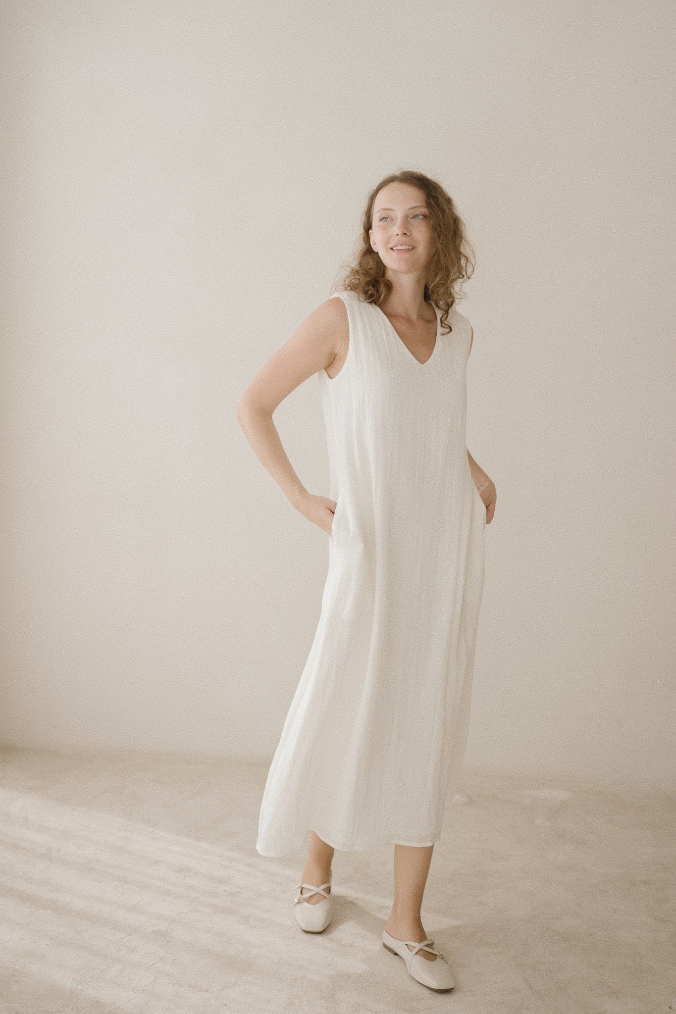 Vega Linen Dress
