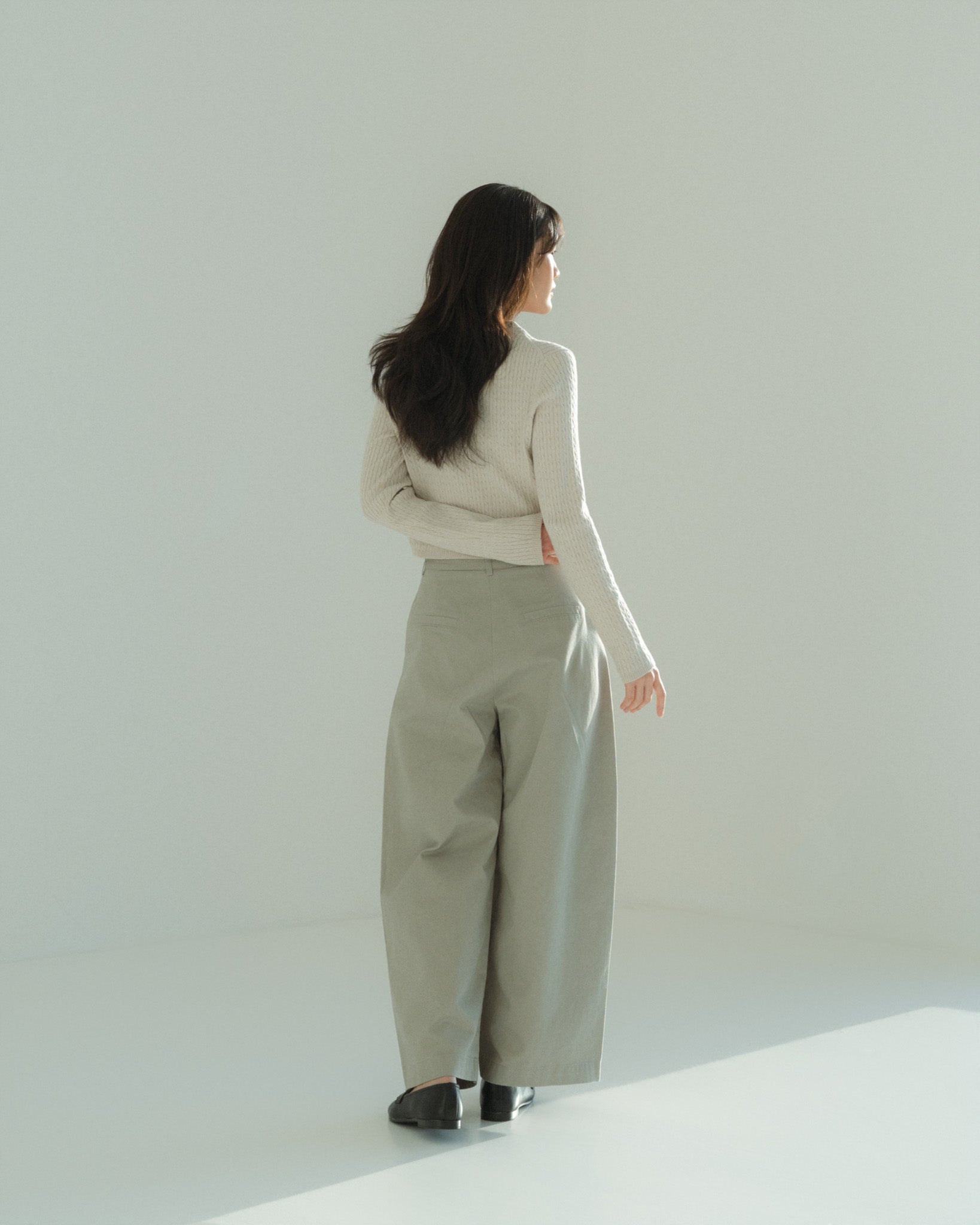 Studio Barrel Trousers