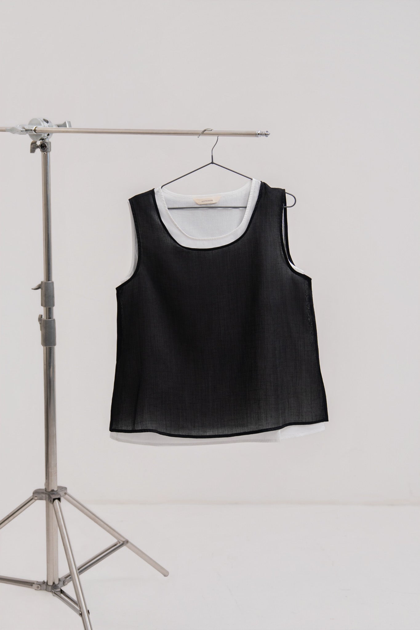 Contrast Layer Top