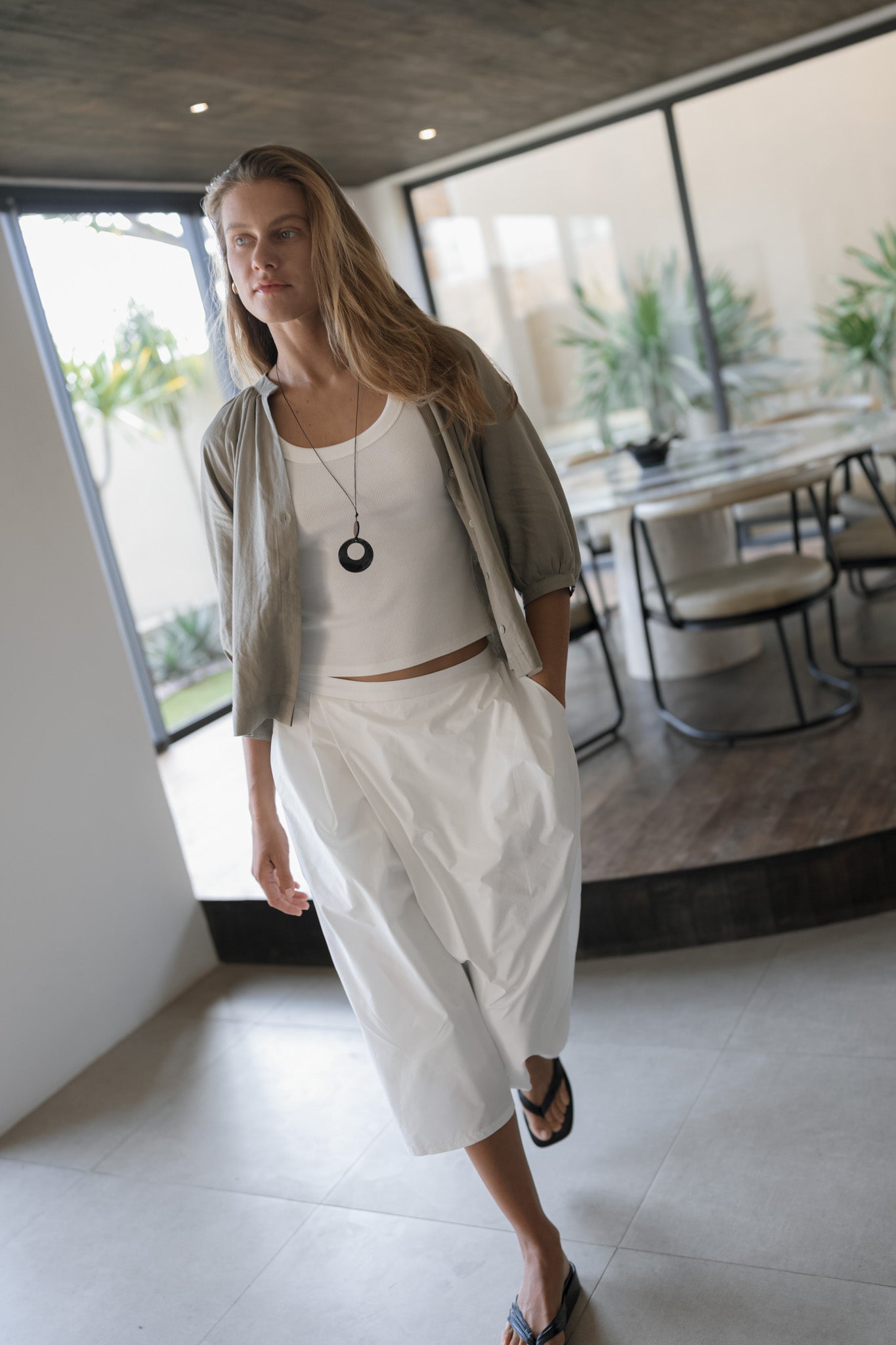 Folded Knee Length Trousers