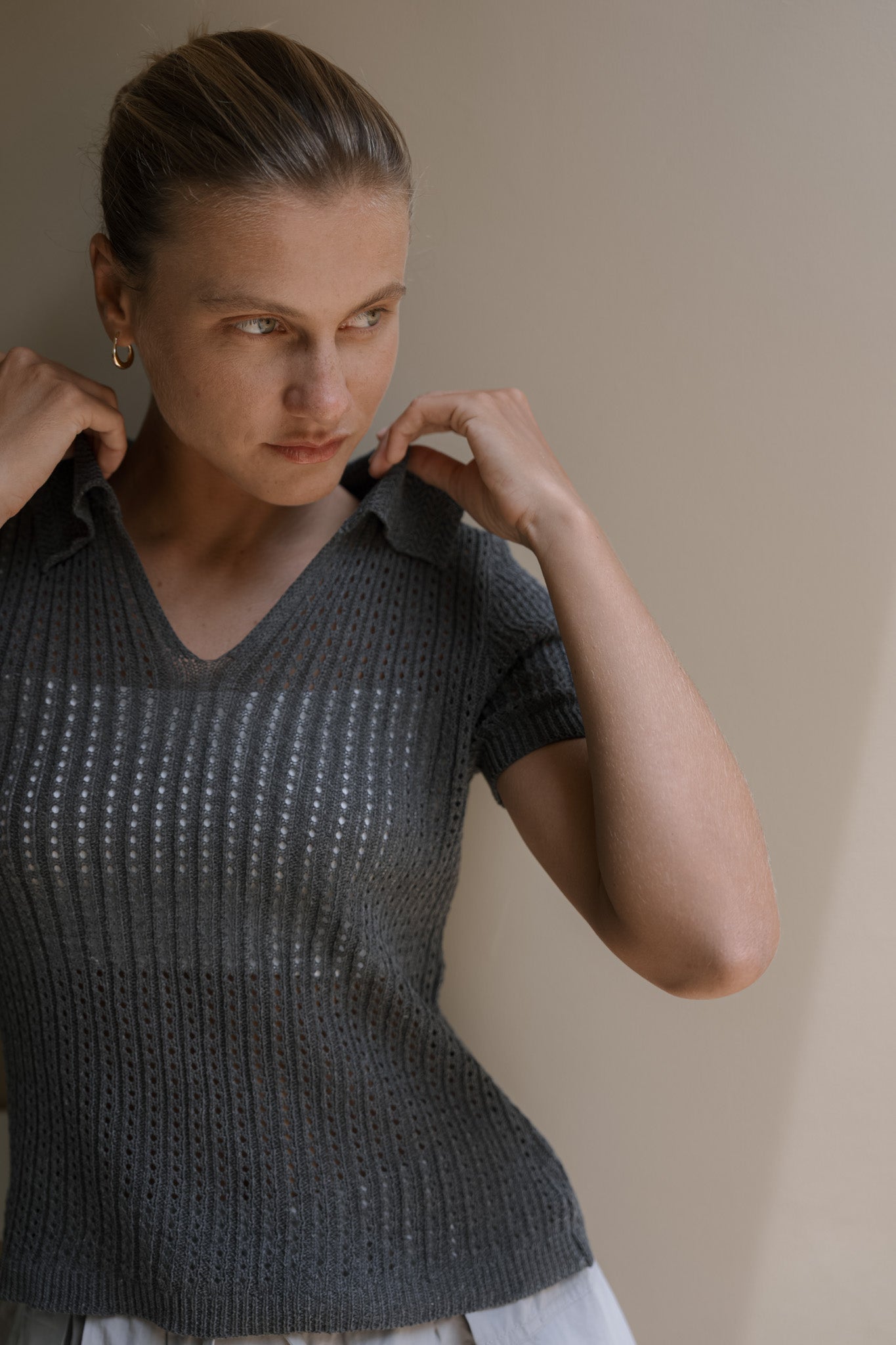 Grid Collar Knit Top