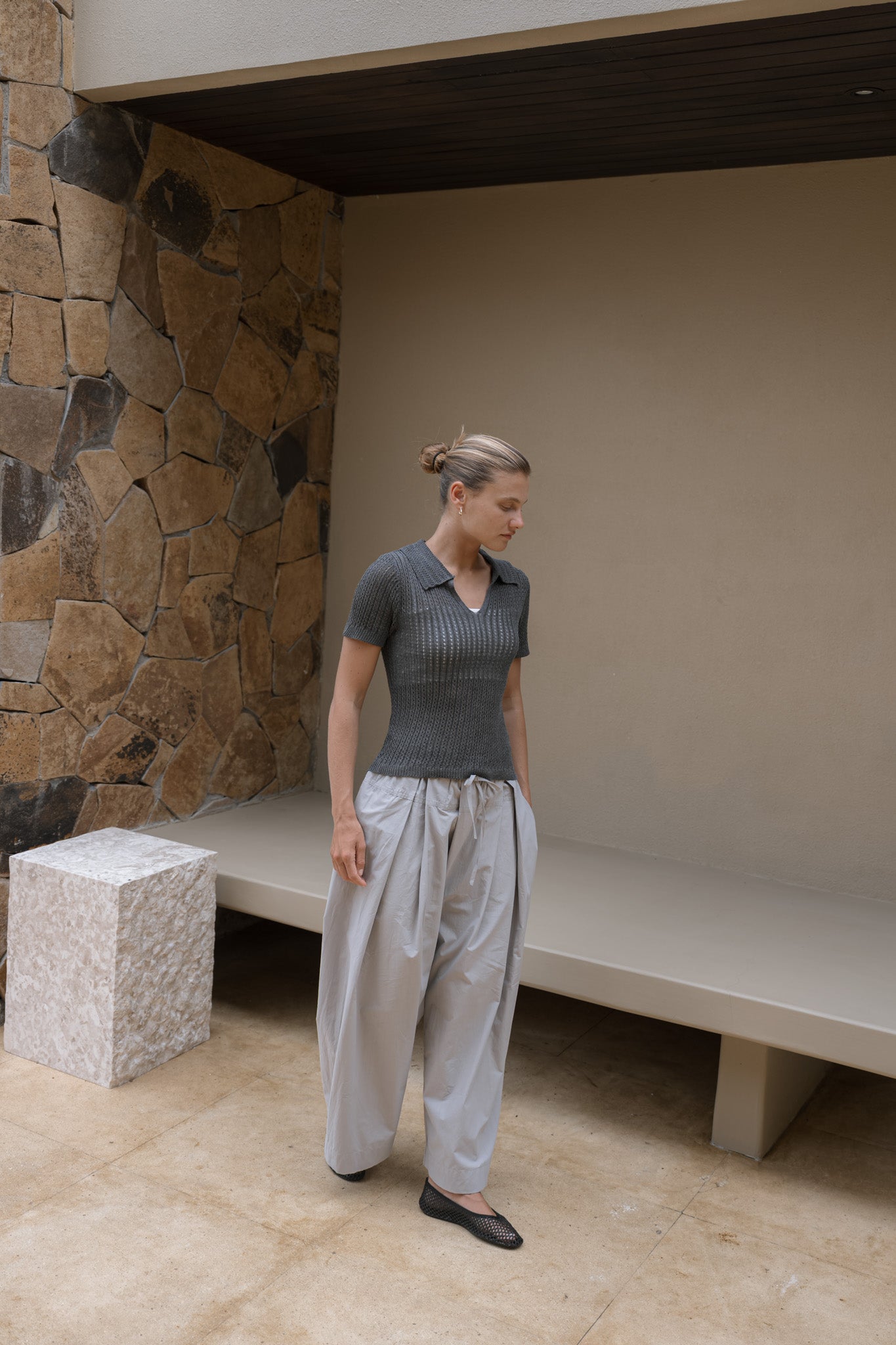 Grid Collar Knit Top