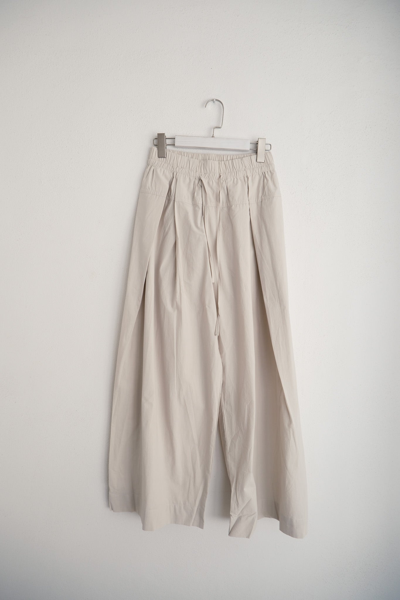 Darted Volume Trousers