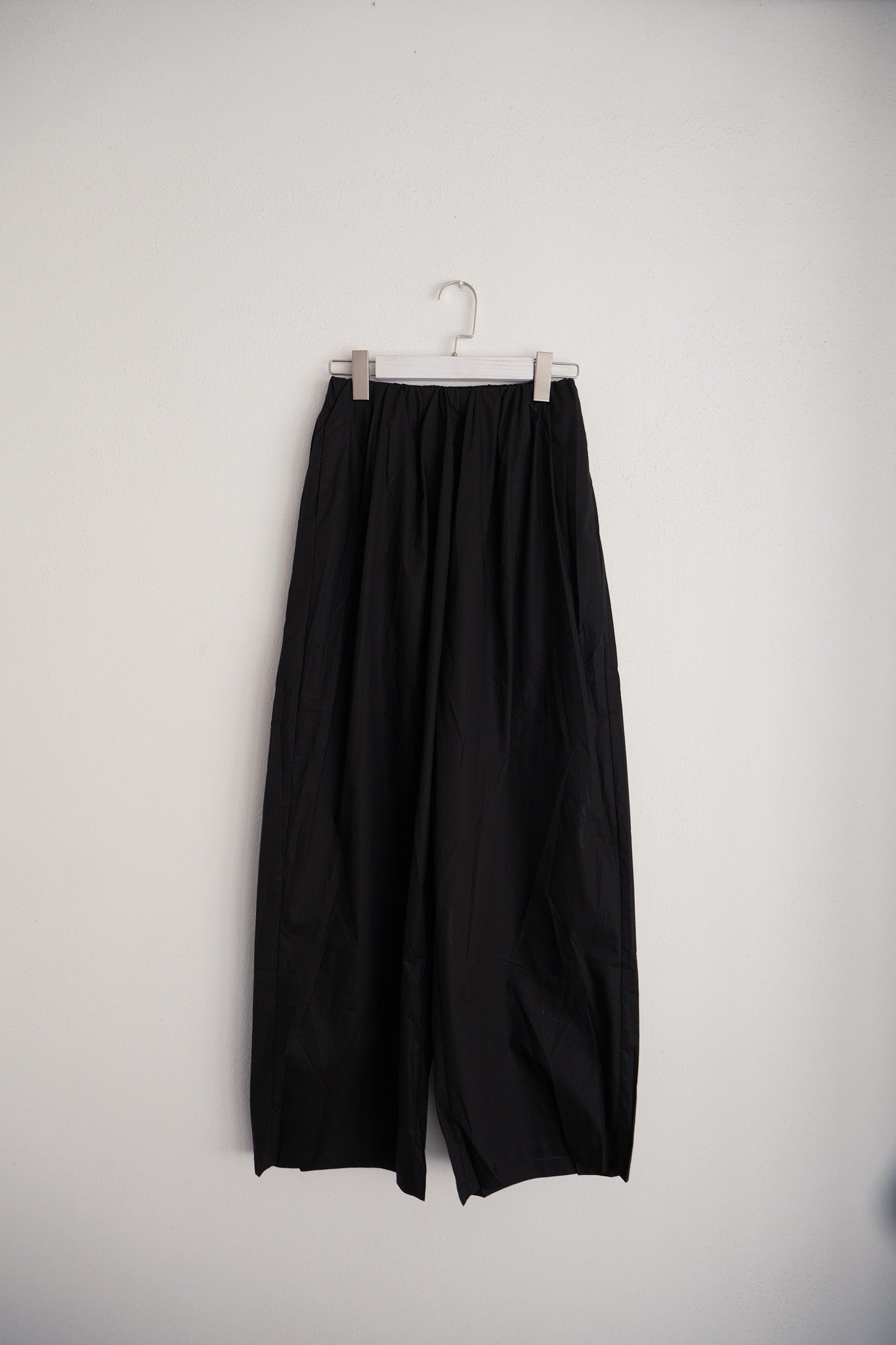 Crisp Flare Trousers