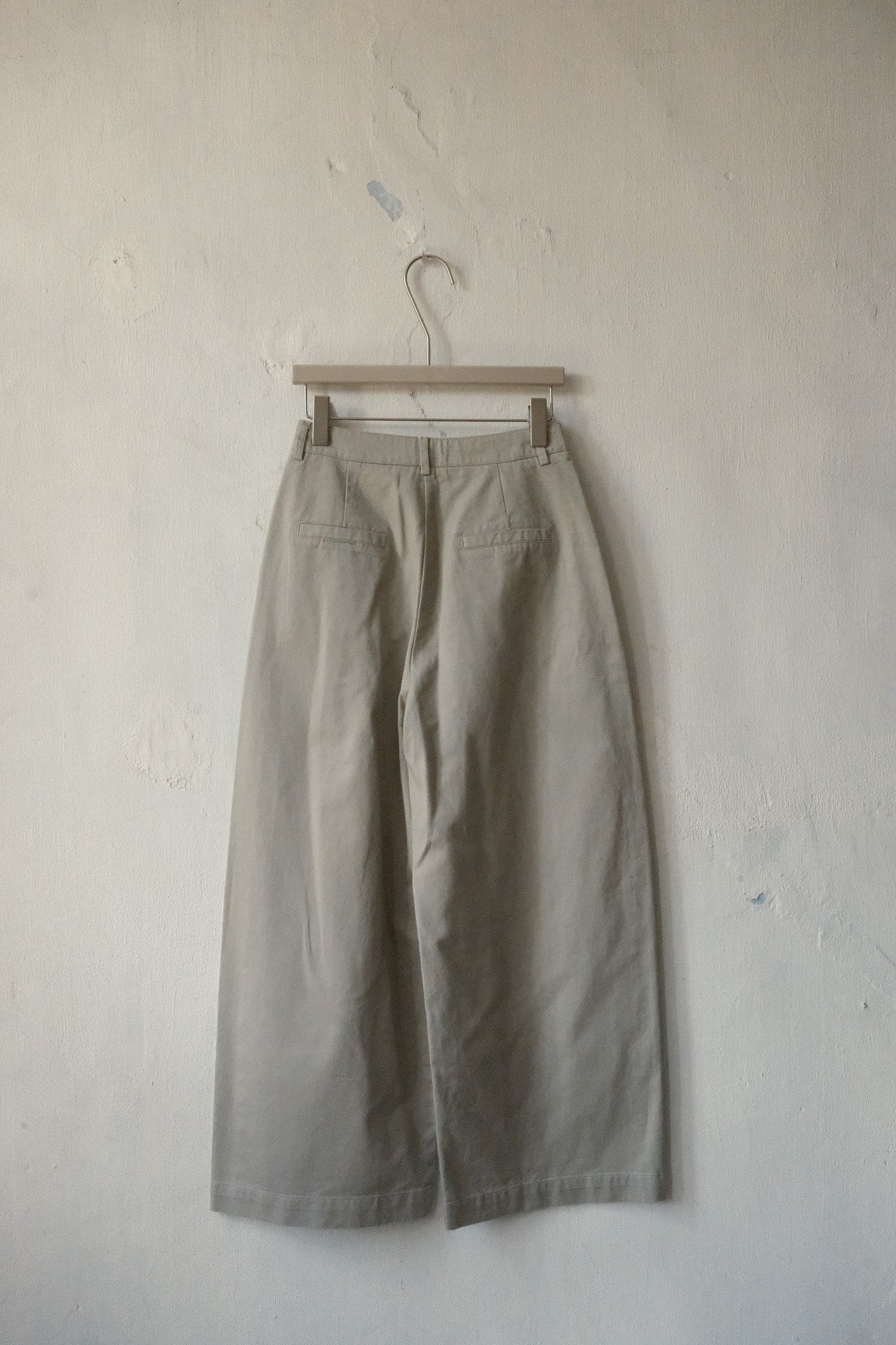 Studio Barrel Trousers