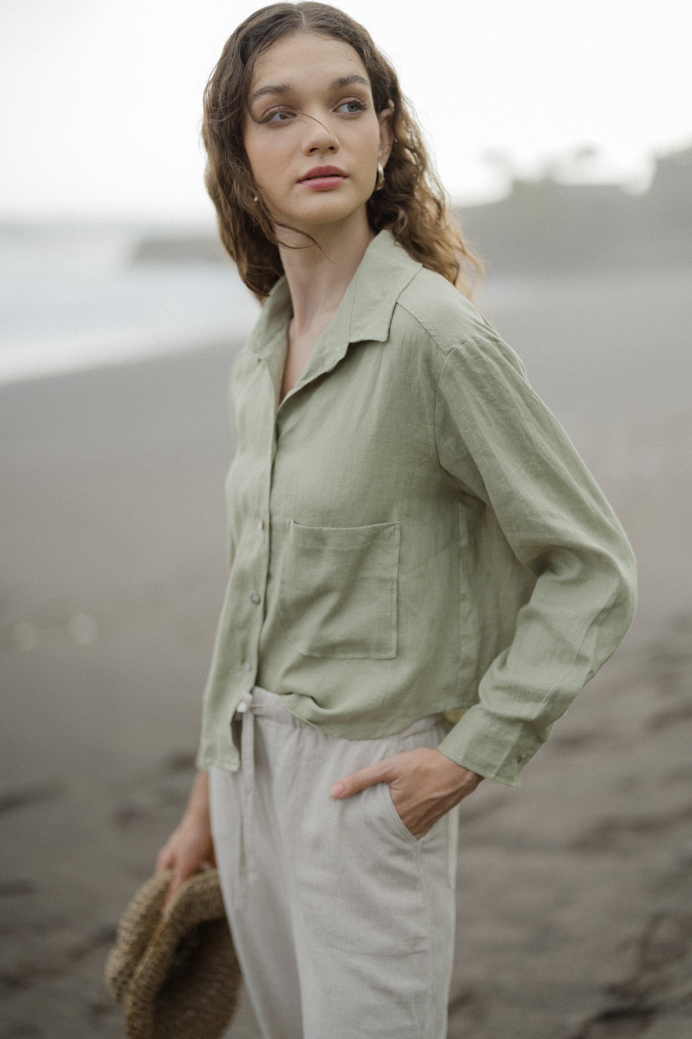 Cropped Long Sleeve Linen Shirt