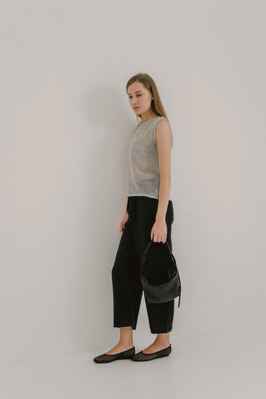 Barrel-leg Linen Trousers