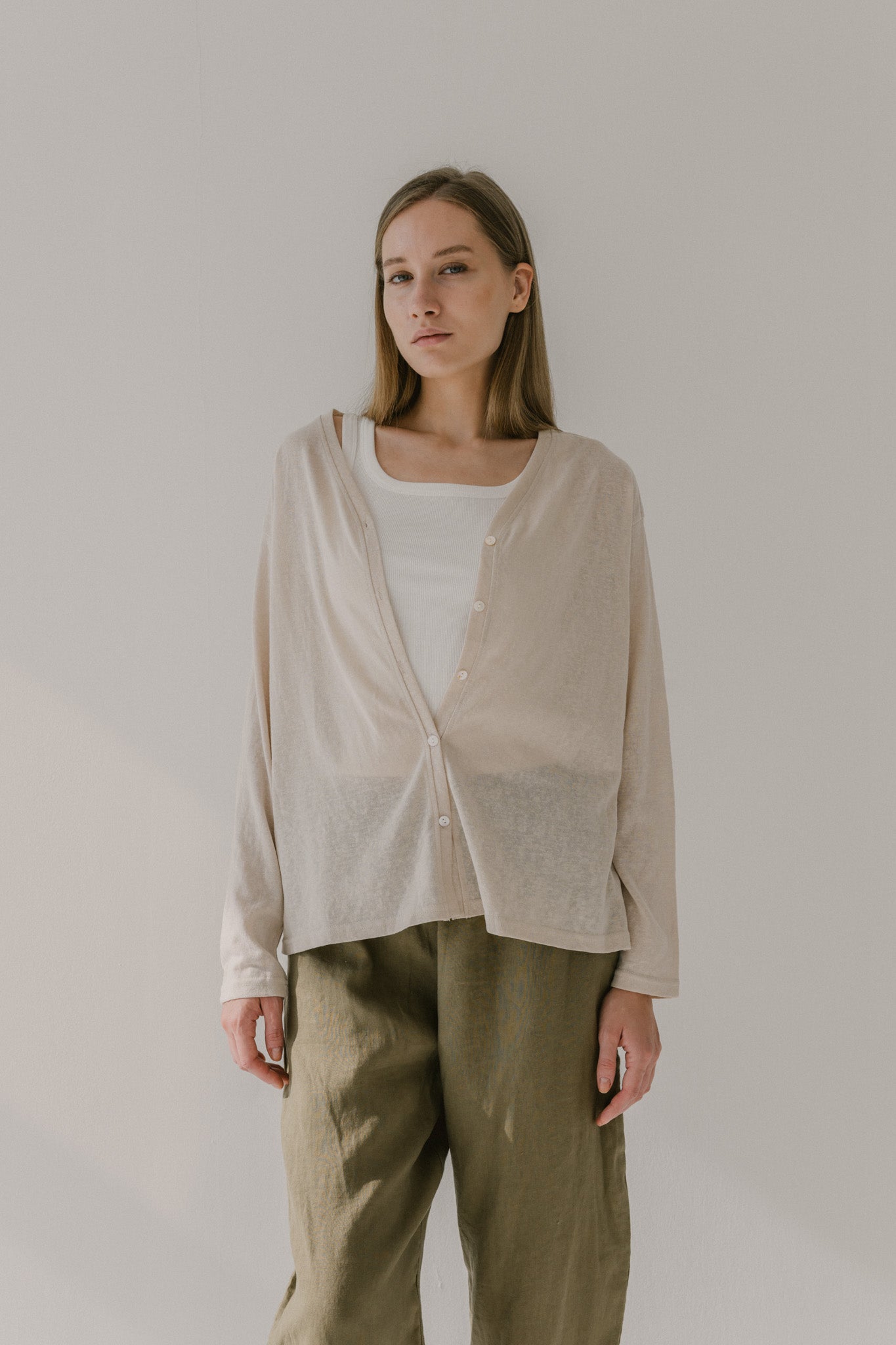 Barrel-leg Linen Trousers