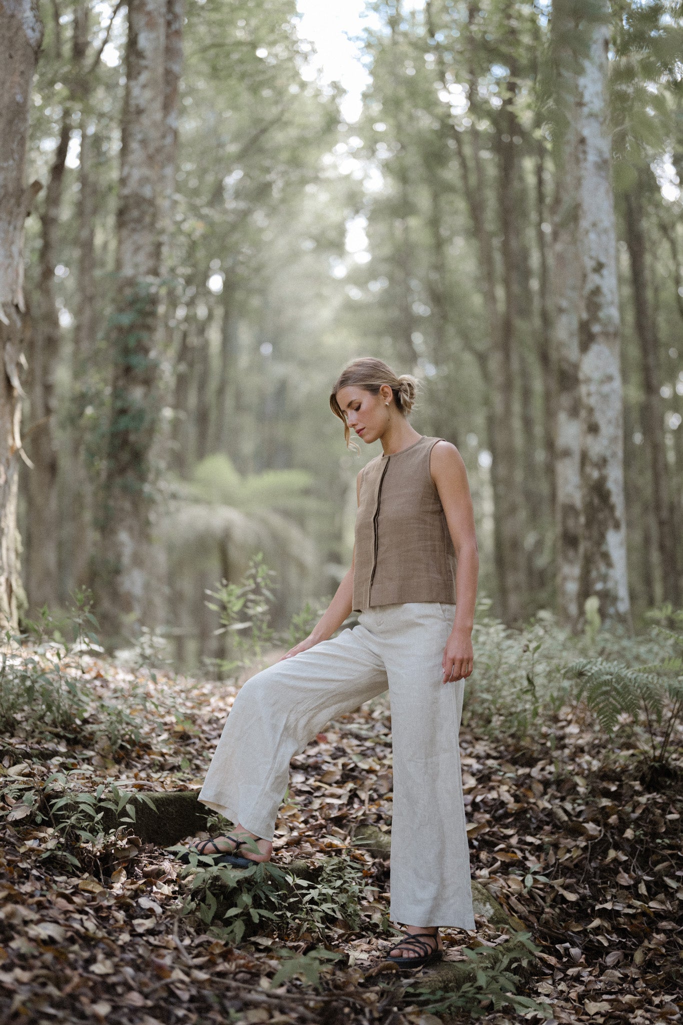 Sleeveless Linen Top