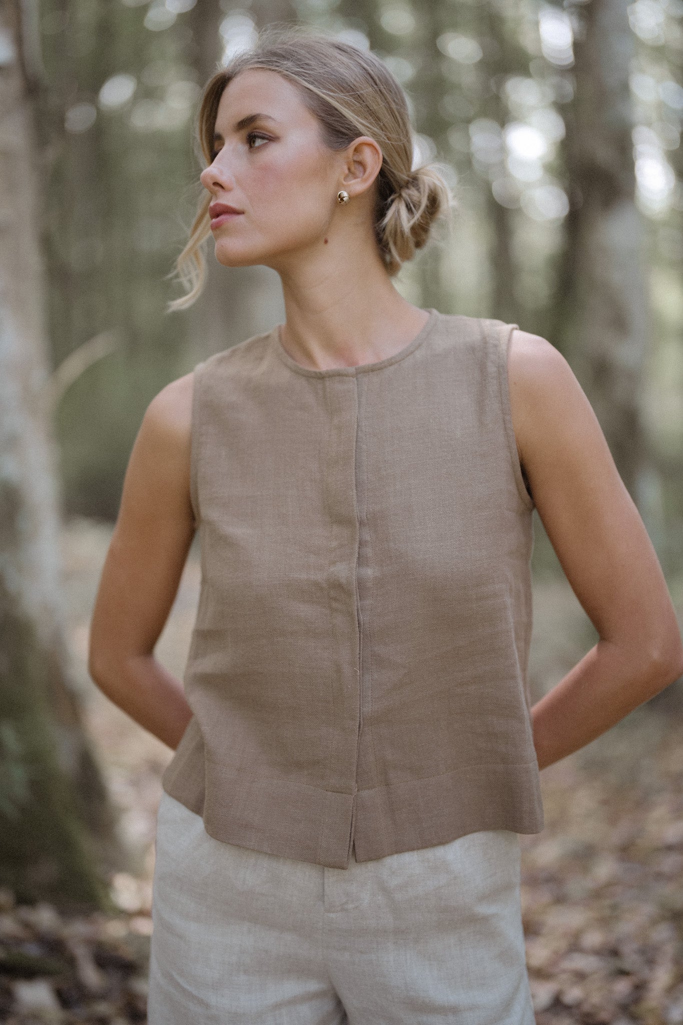 Sleeveless Linen Top