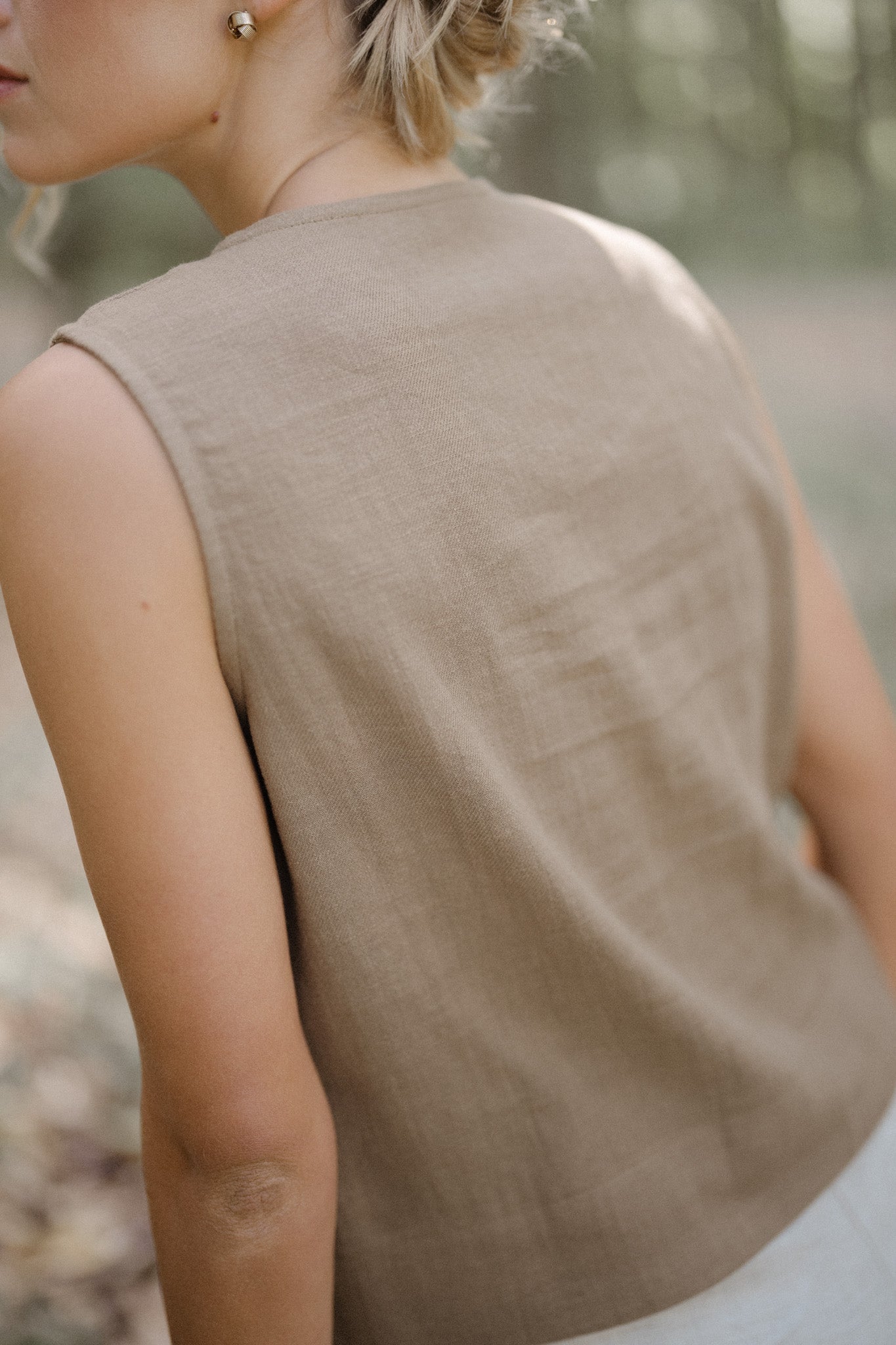 Sleeveless Linen Top