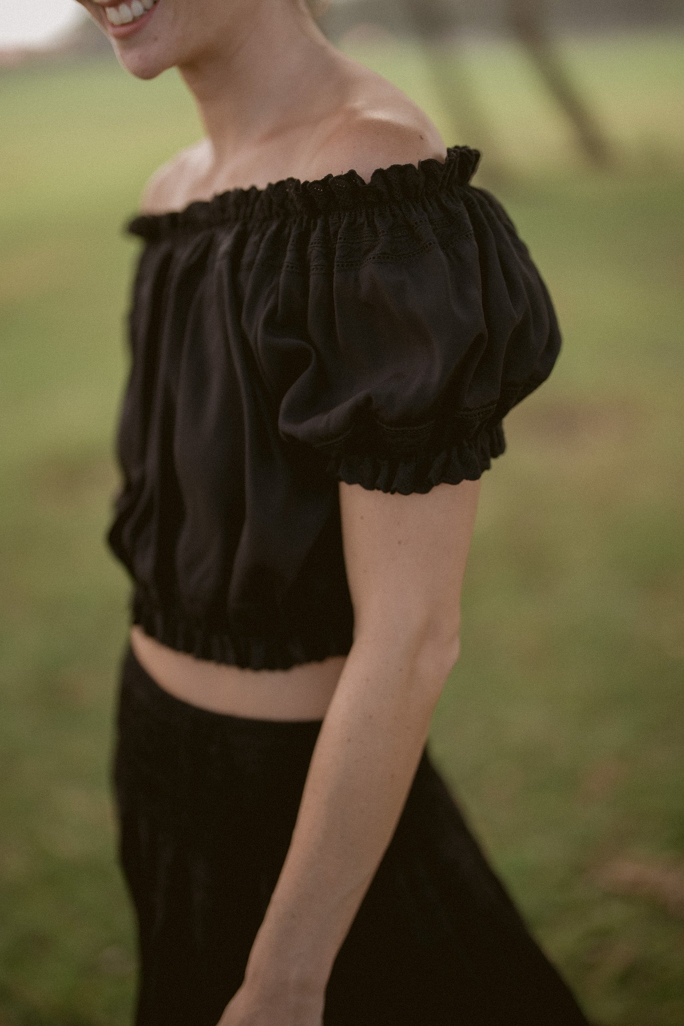 Suna Crop Top