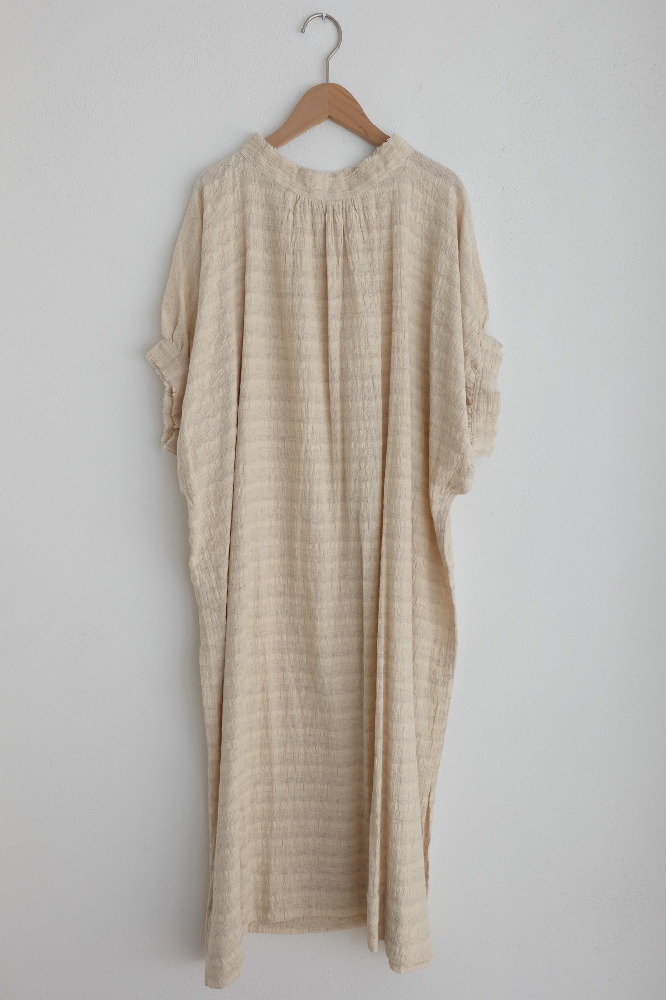 Textured Puff Sleeve Linen Dress